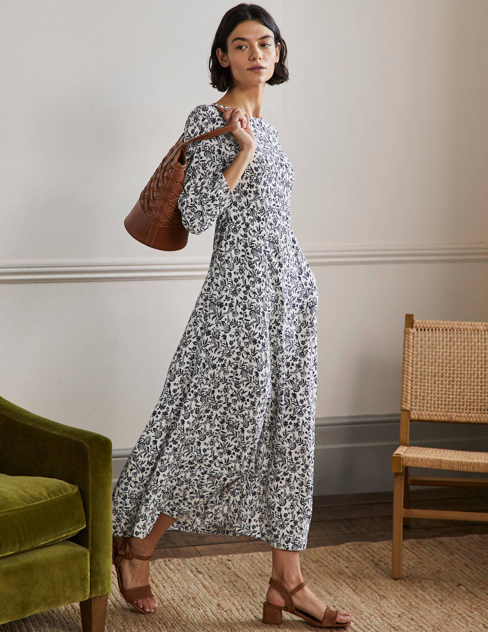 Crew Neck Maxi Dress-Navy, Flora Charm - Image 9