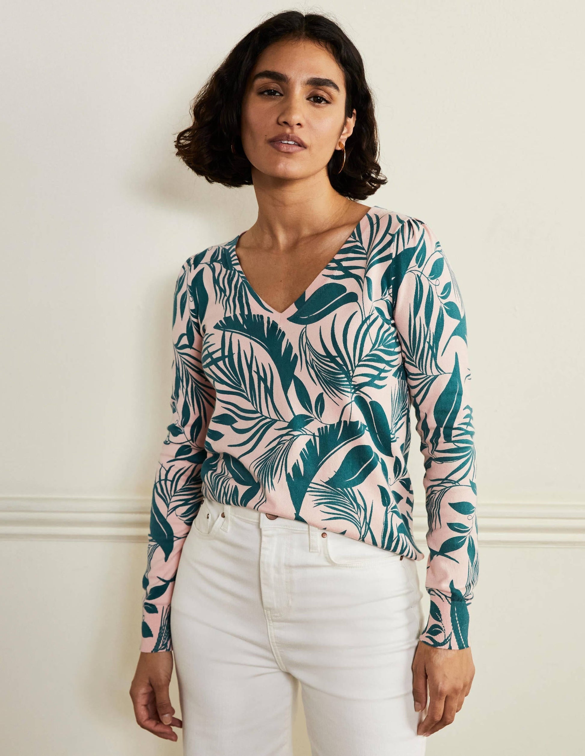 Cotton V-Neck Jumper-Milkshake, Tropic Foliage-1