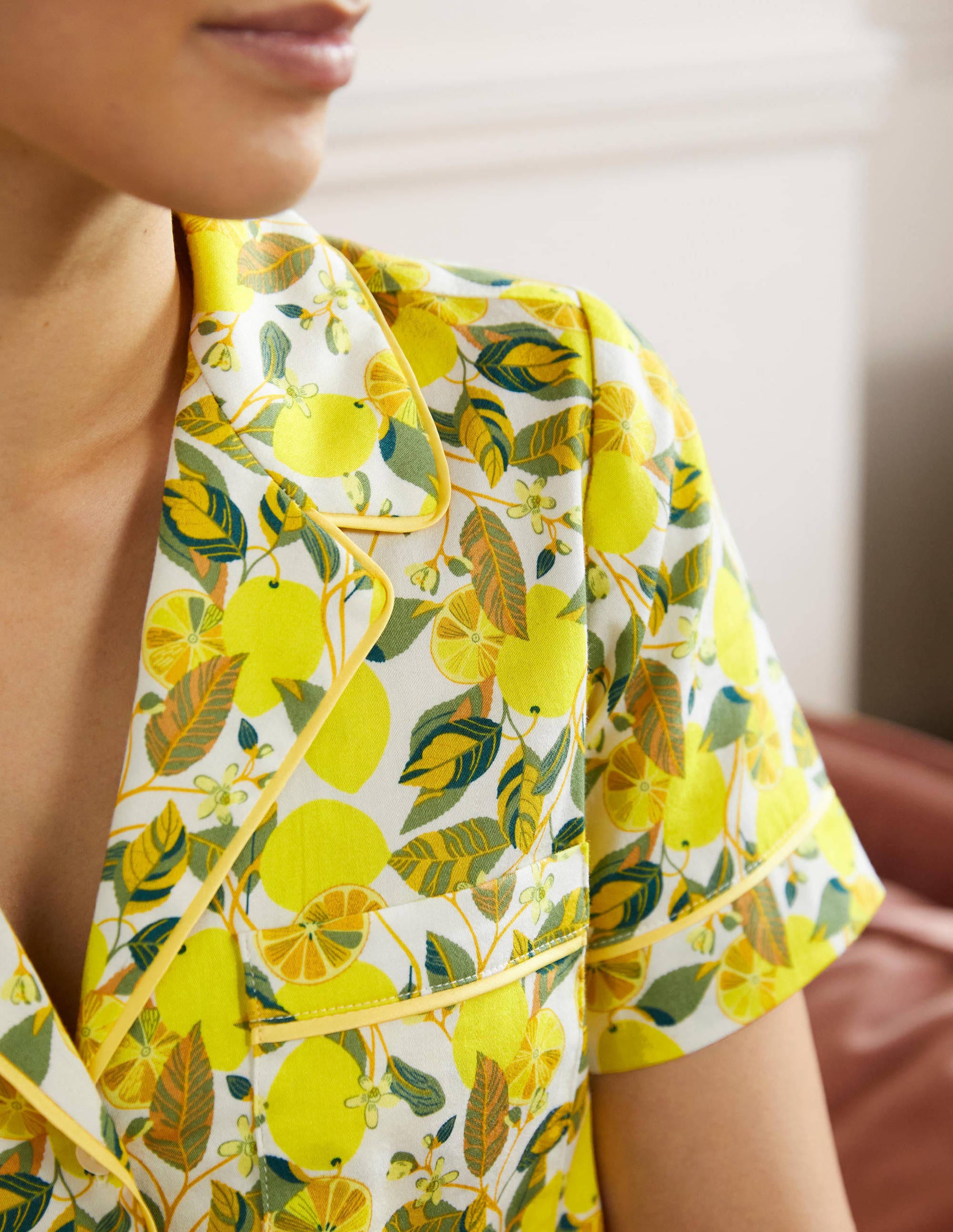Short Sleeve Pyjama Shirt-Ivory, Lemon Vine - Image 2