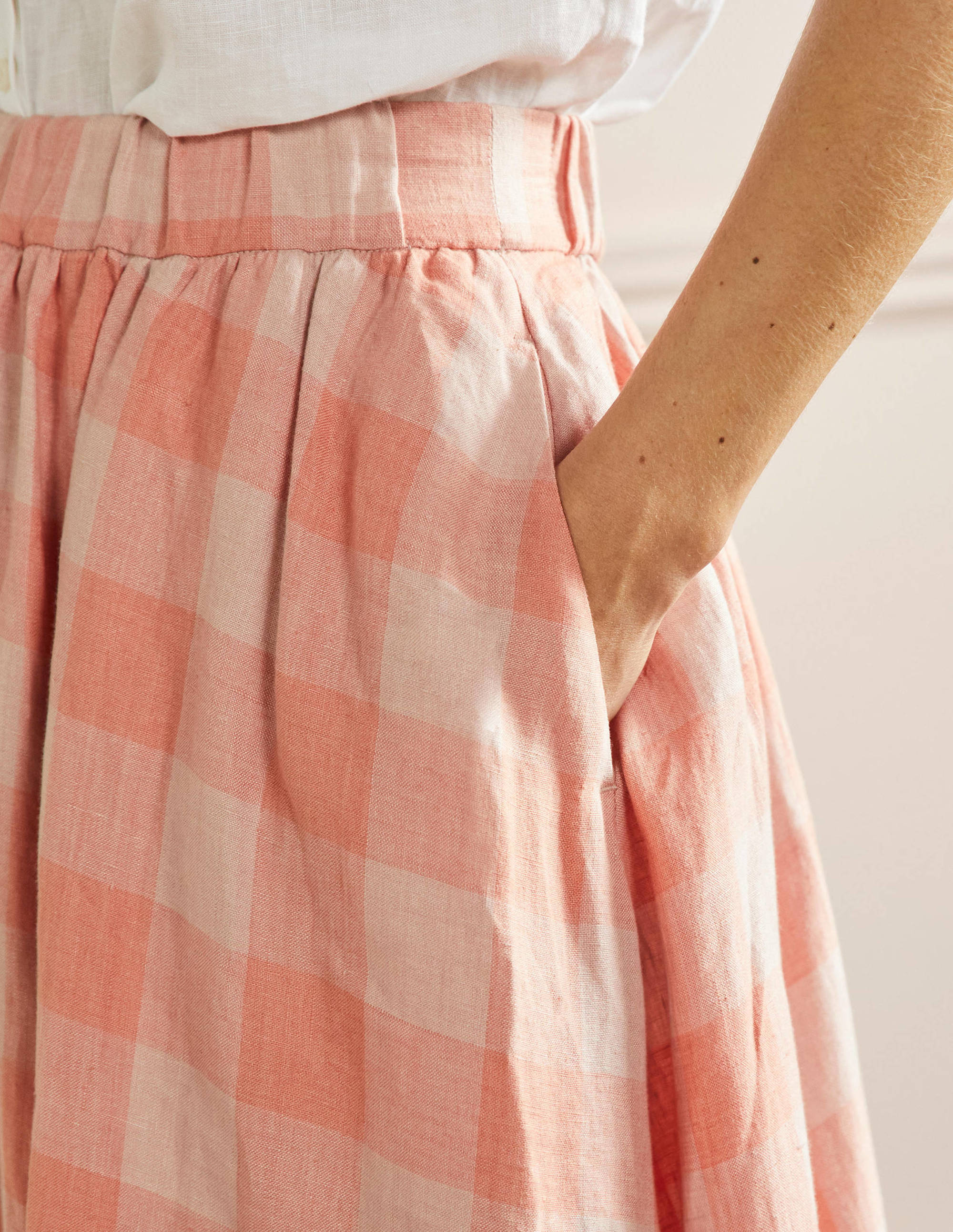 Pull-on Linen Maxi Skirt-Tonal Pink, Gingham - Image 2
