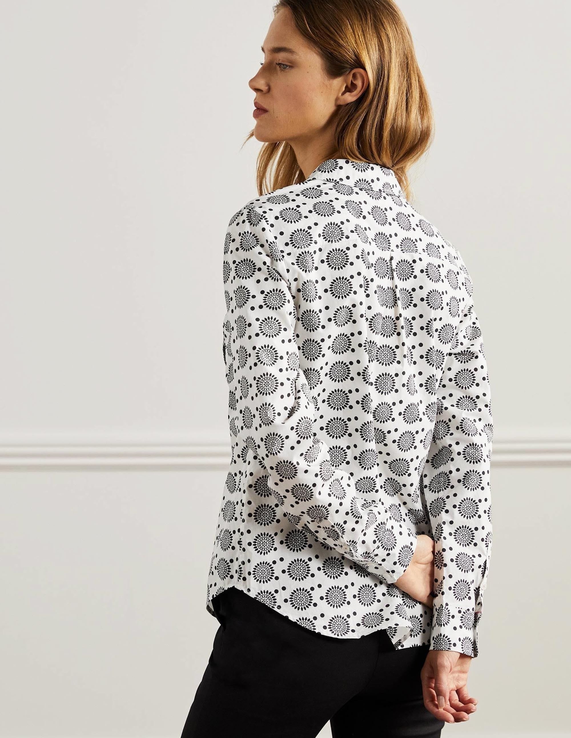 Classic Cotton Shirt-Ivory, Sun Geo - Image 7