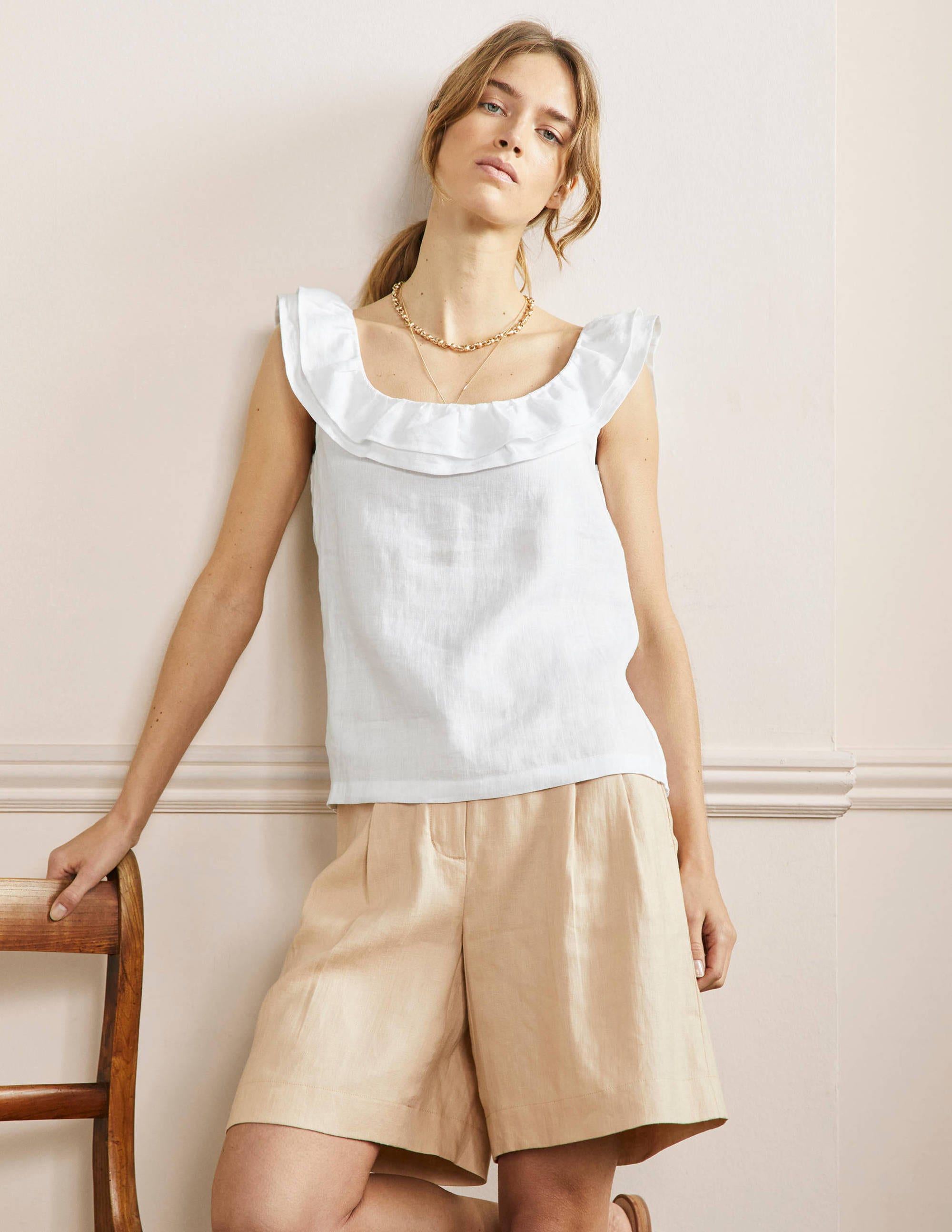 Sleeveless Ruffle Linen Top-White - Image 4