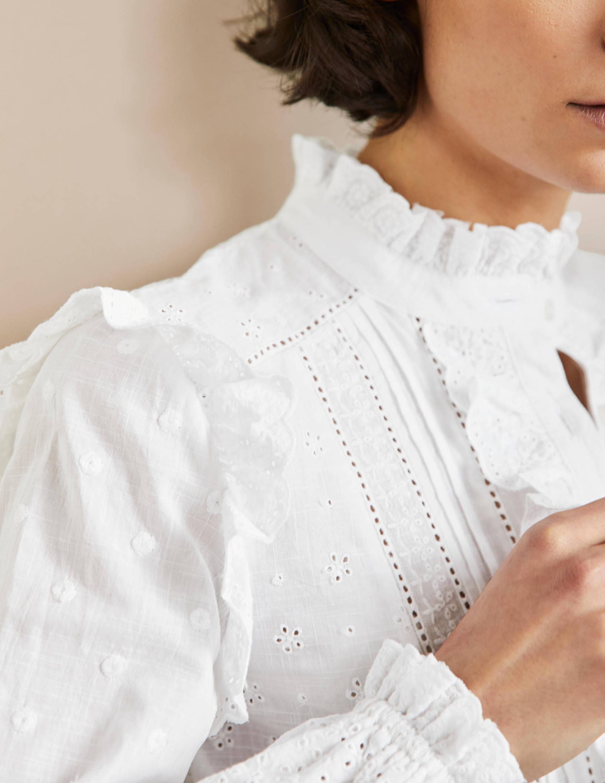 Iris Broderie Shirt-White - Image 2