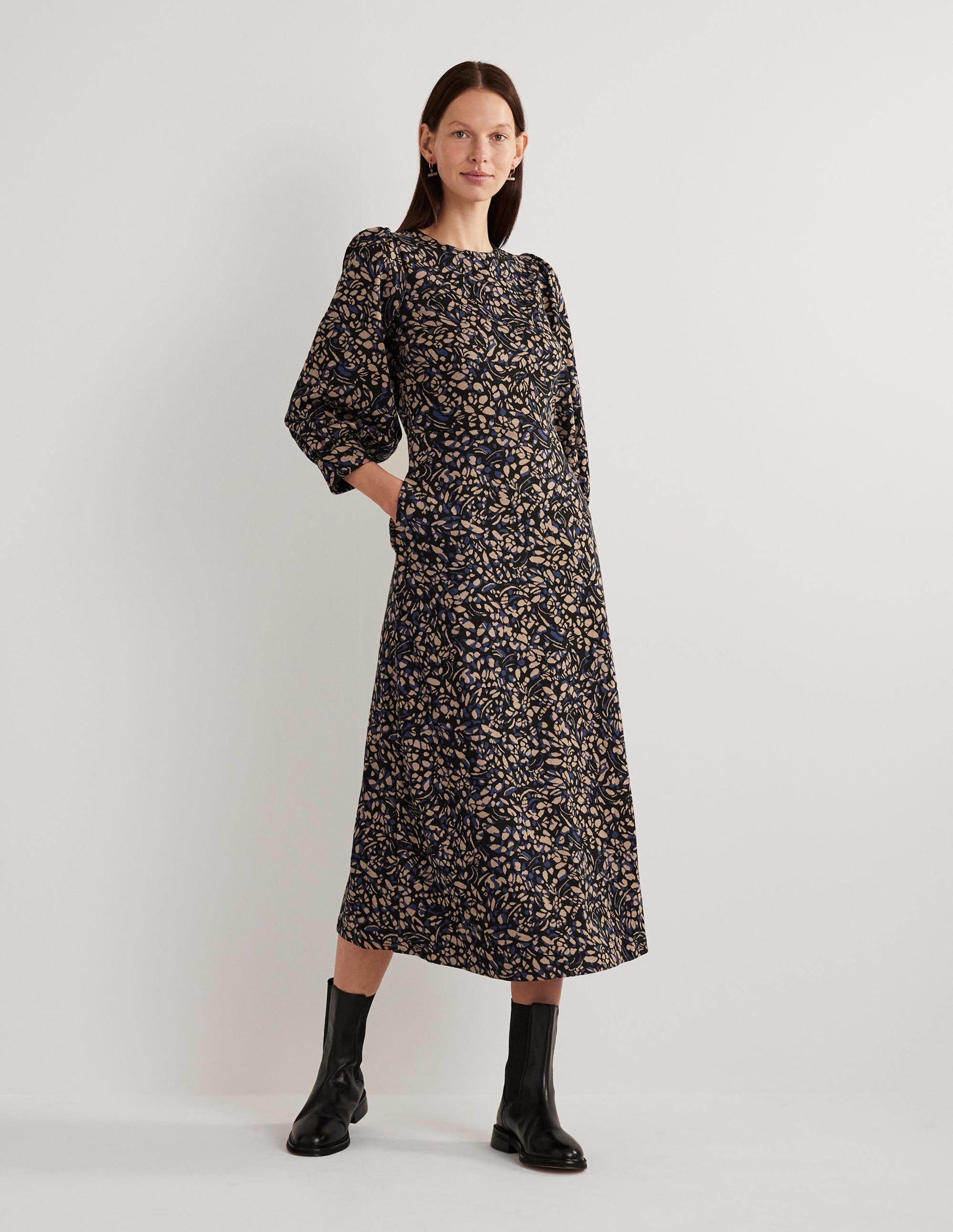 Jersey Jacquard Midi Dress-Spiced Latte, Leaf Cluster - Image 1