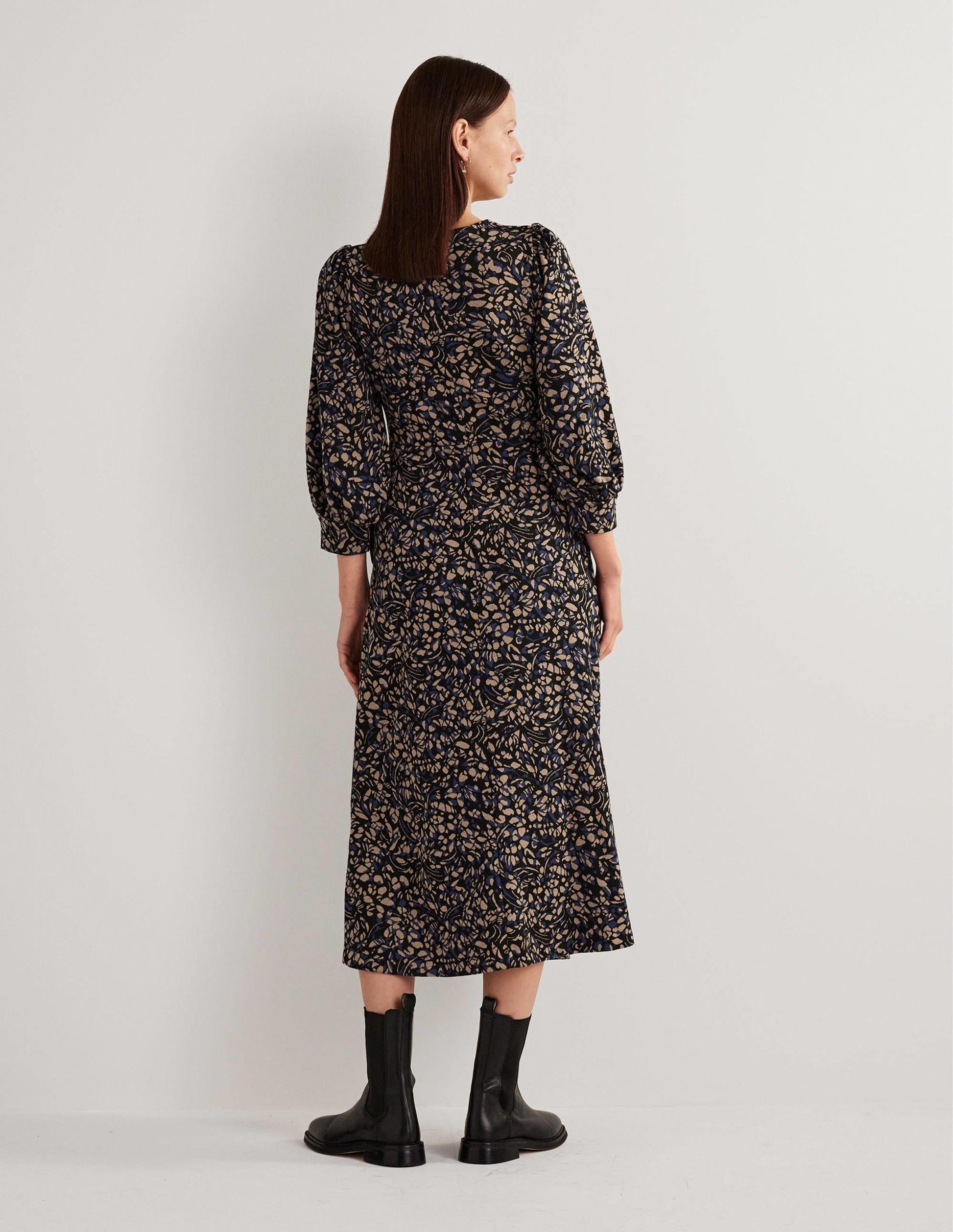 Jersey Jacquard Midi Dress-Spiced Latte, Leaf Cluster-3
