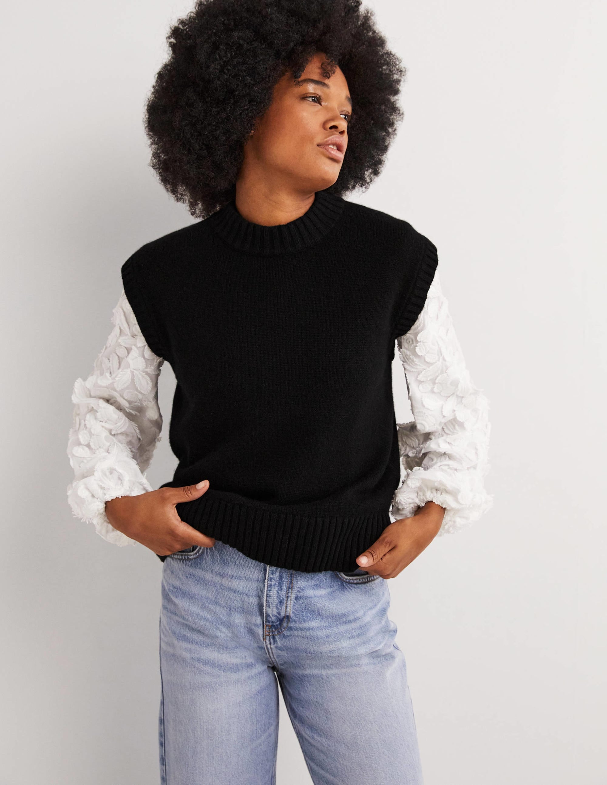 Chunky Cashmere Crew Neck Tank-Black - Image 2