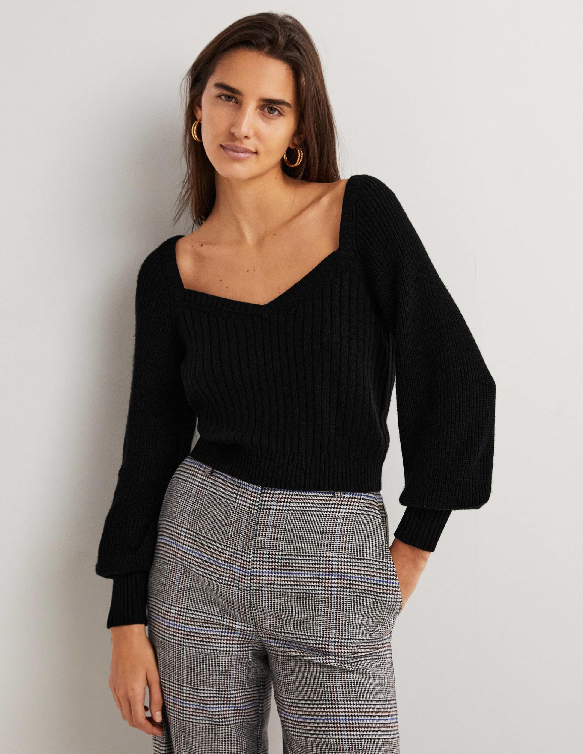 Sweetheart Neck Blouson Jumper-Black-1