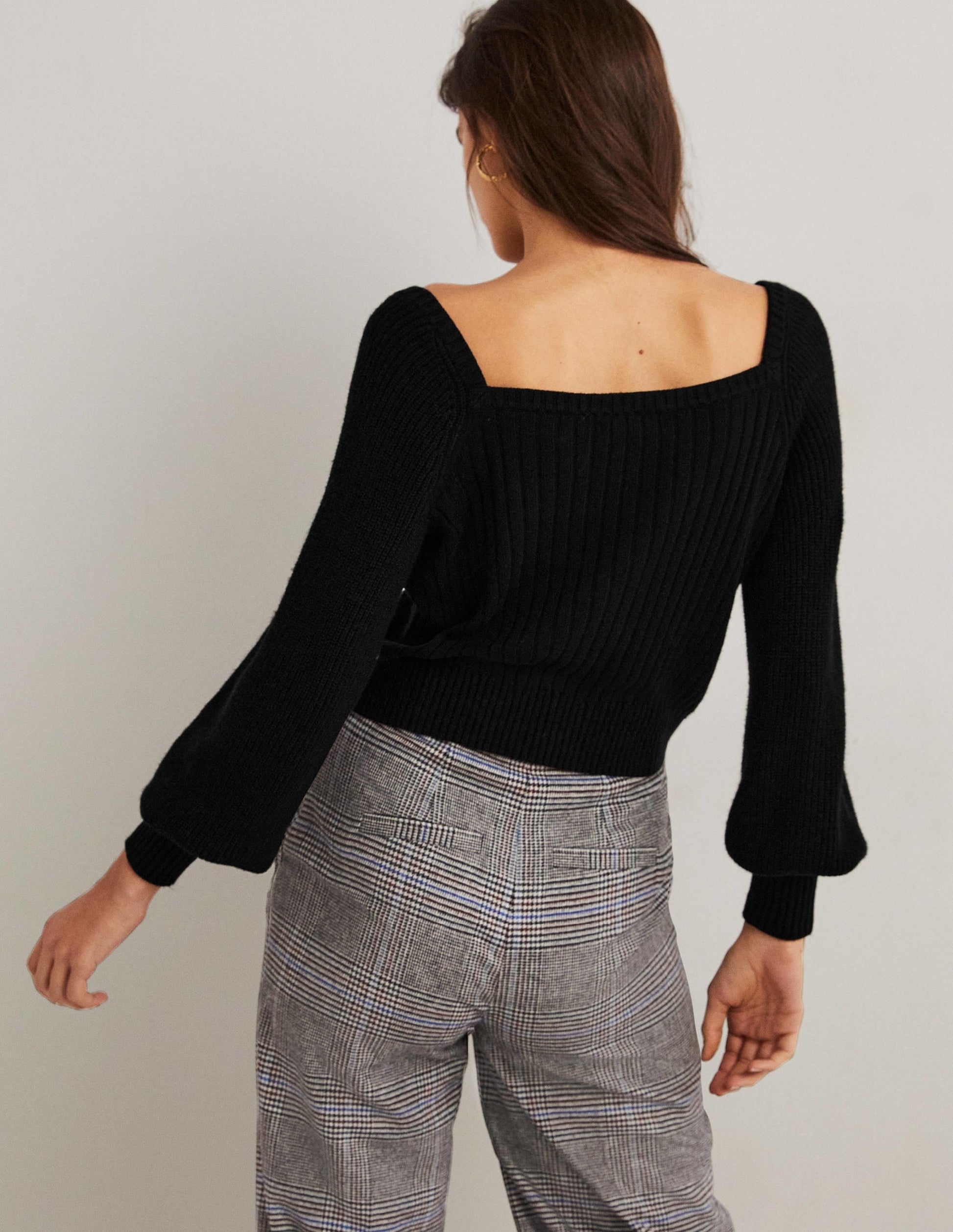 Sweetheart Neck Blouson Jumper-Black-3
