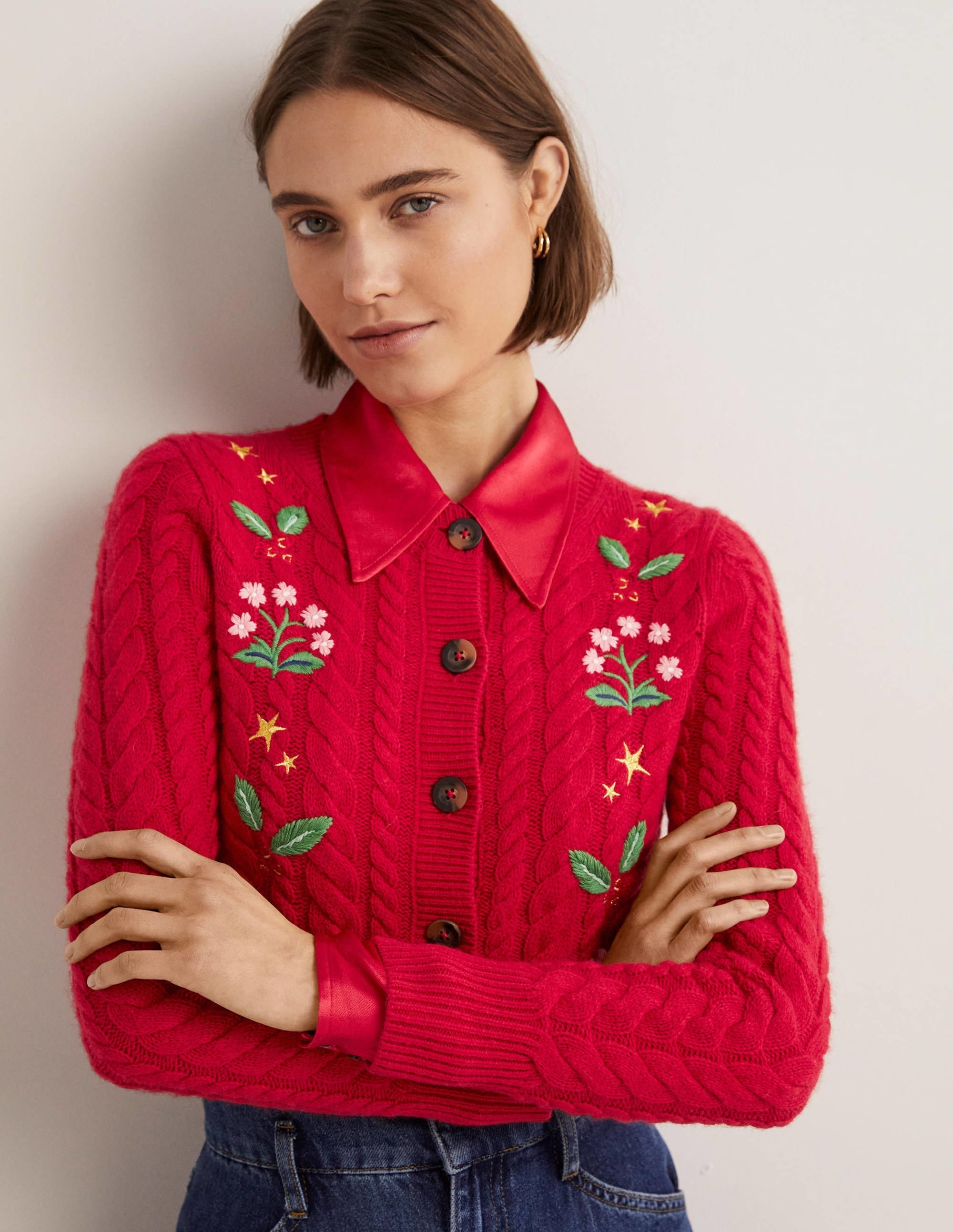 Embroidered Cropped Cardigan-Rockabilly Red Embroidery - Image 4