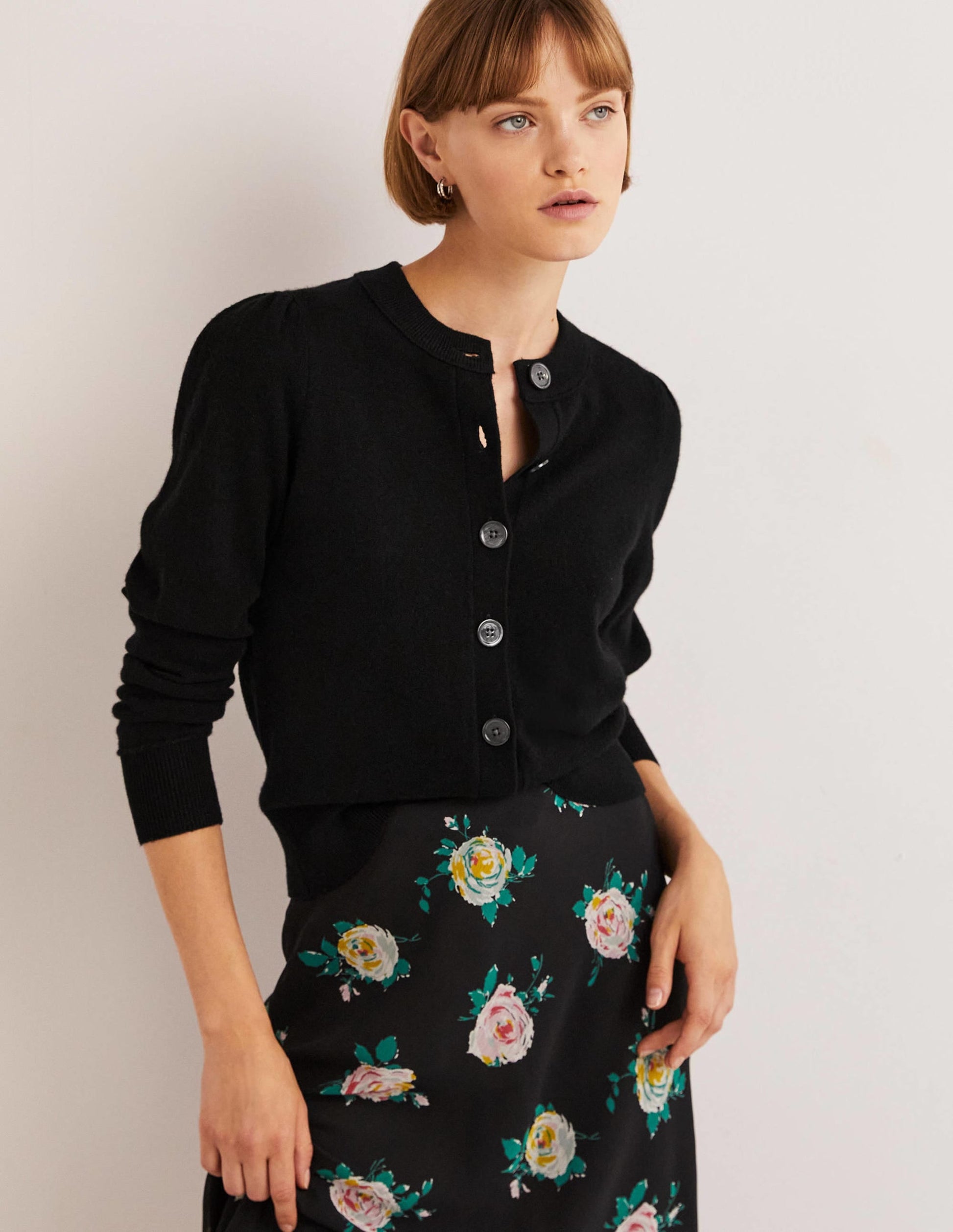 Cashmere Crew Neck Cardigan-Black-4