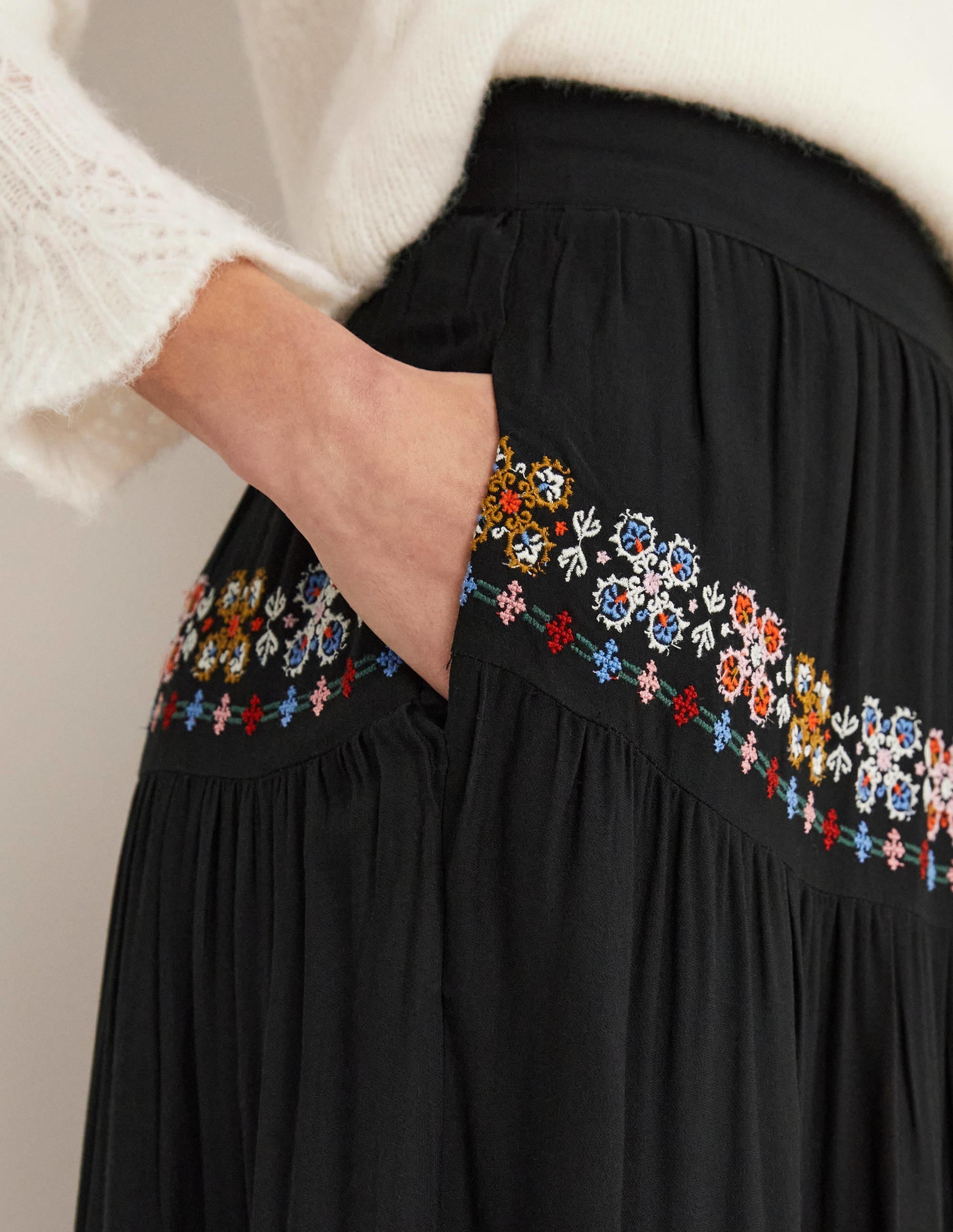 Embroidered Tiered Midi Skirt-Black Embroidery - Image 4