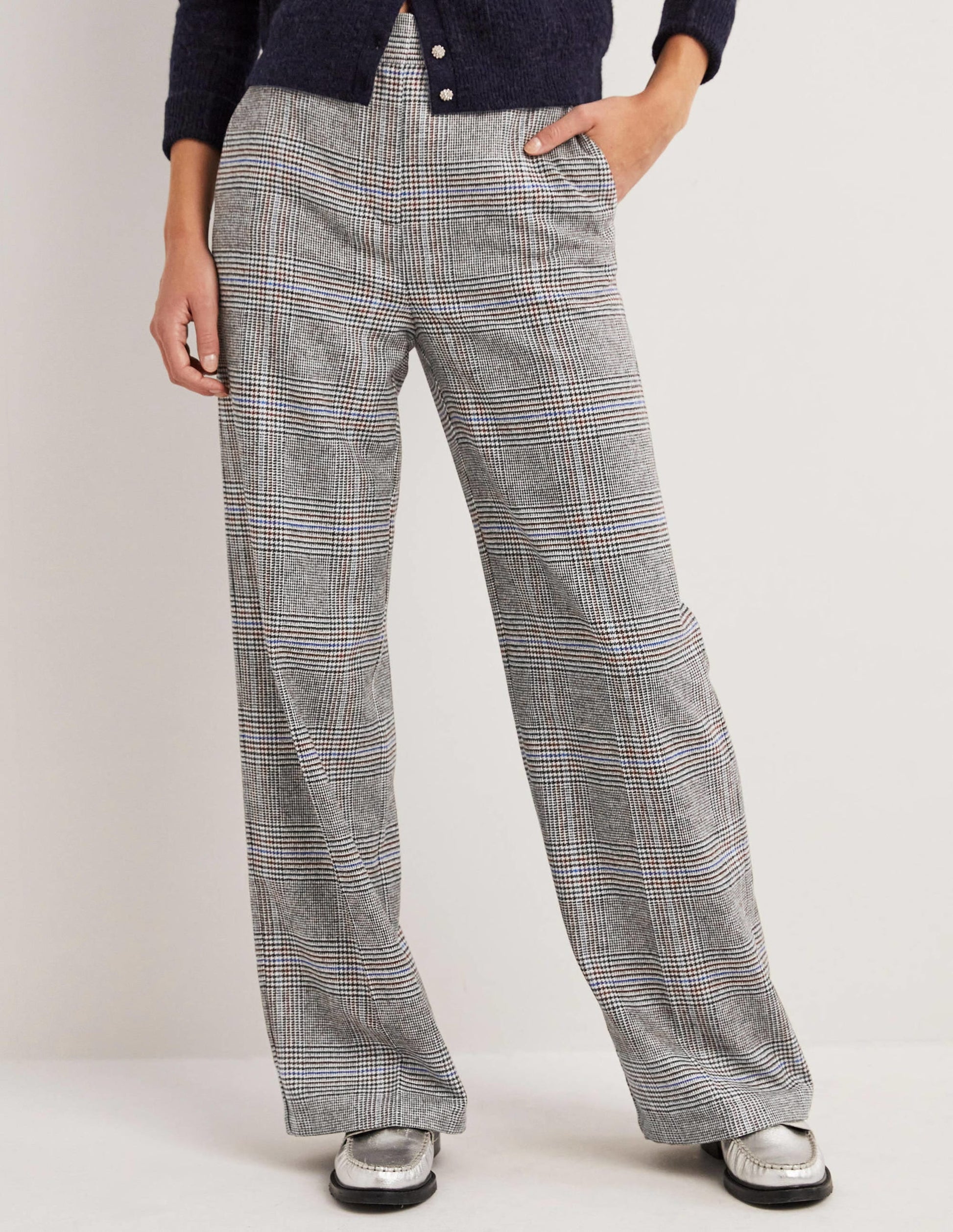 Wool Wide Leg Trousers-Charcoal Check-4