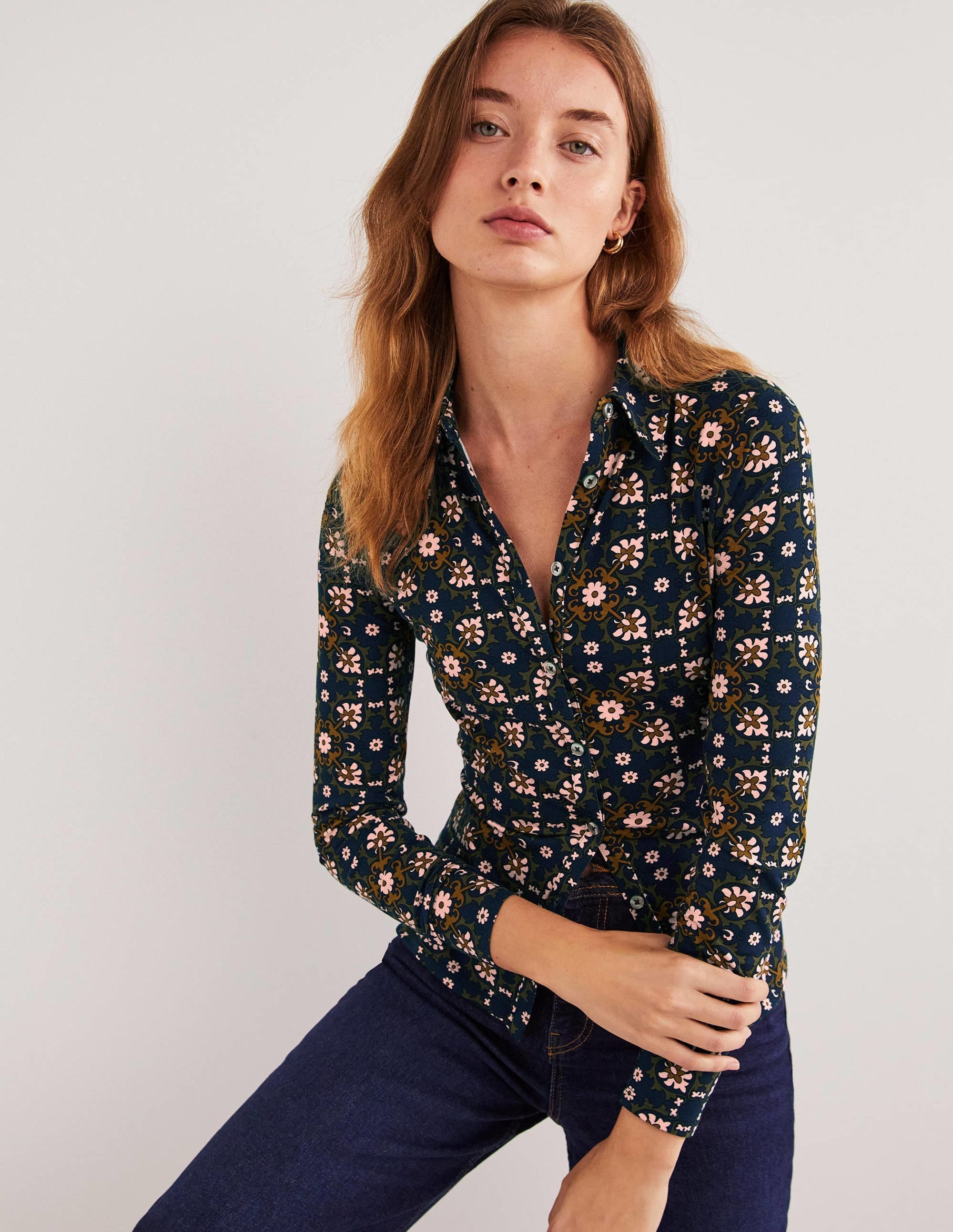 Fitted Jersey Shirt-Basil Bloom Tile - Image 1