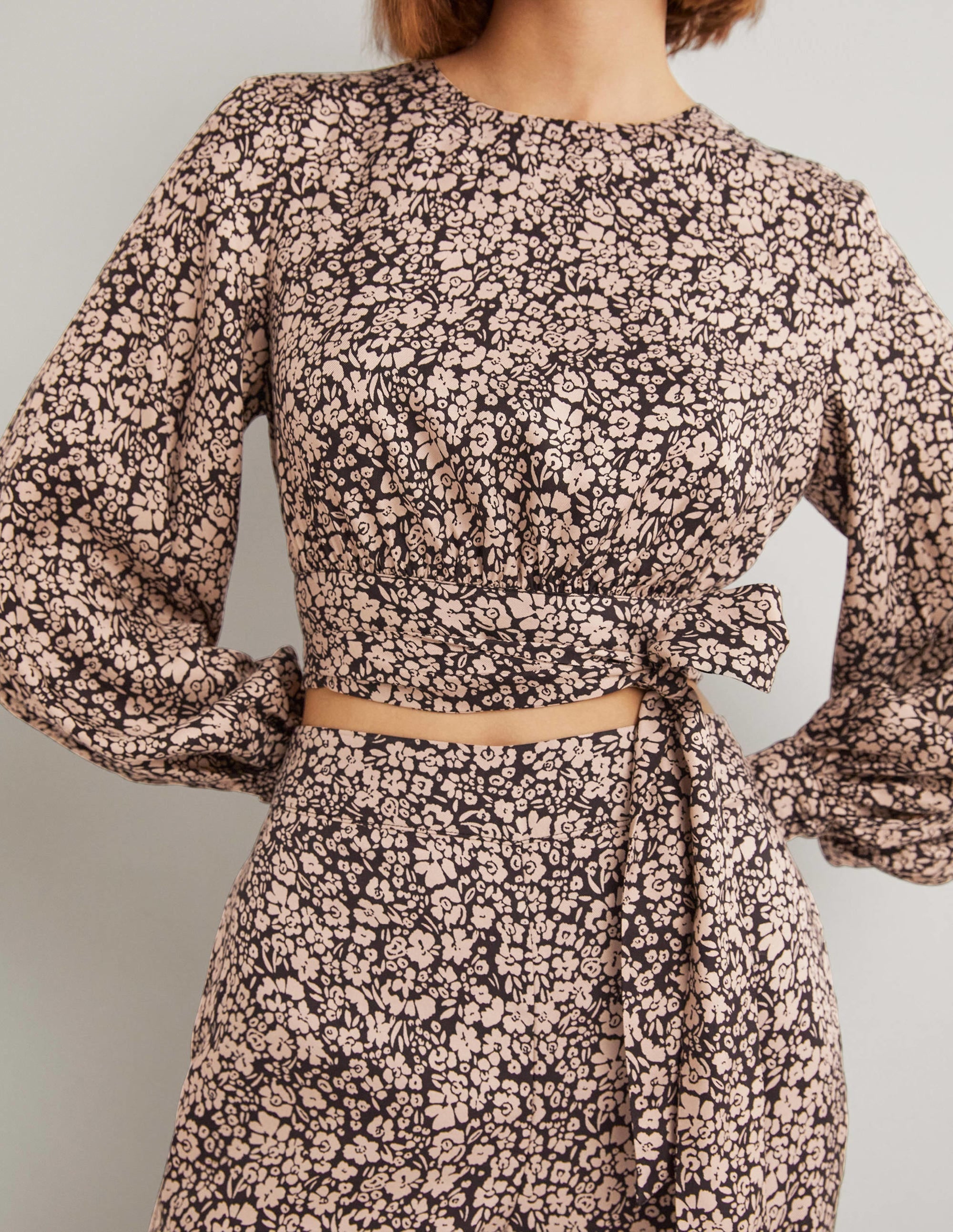 Long Sleeve Crop Top-Rope, Petal Bloom - Image 2