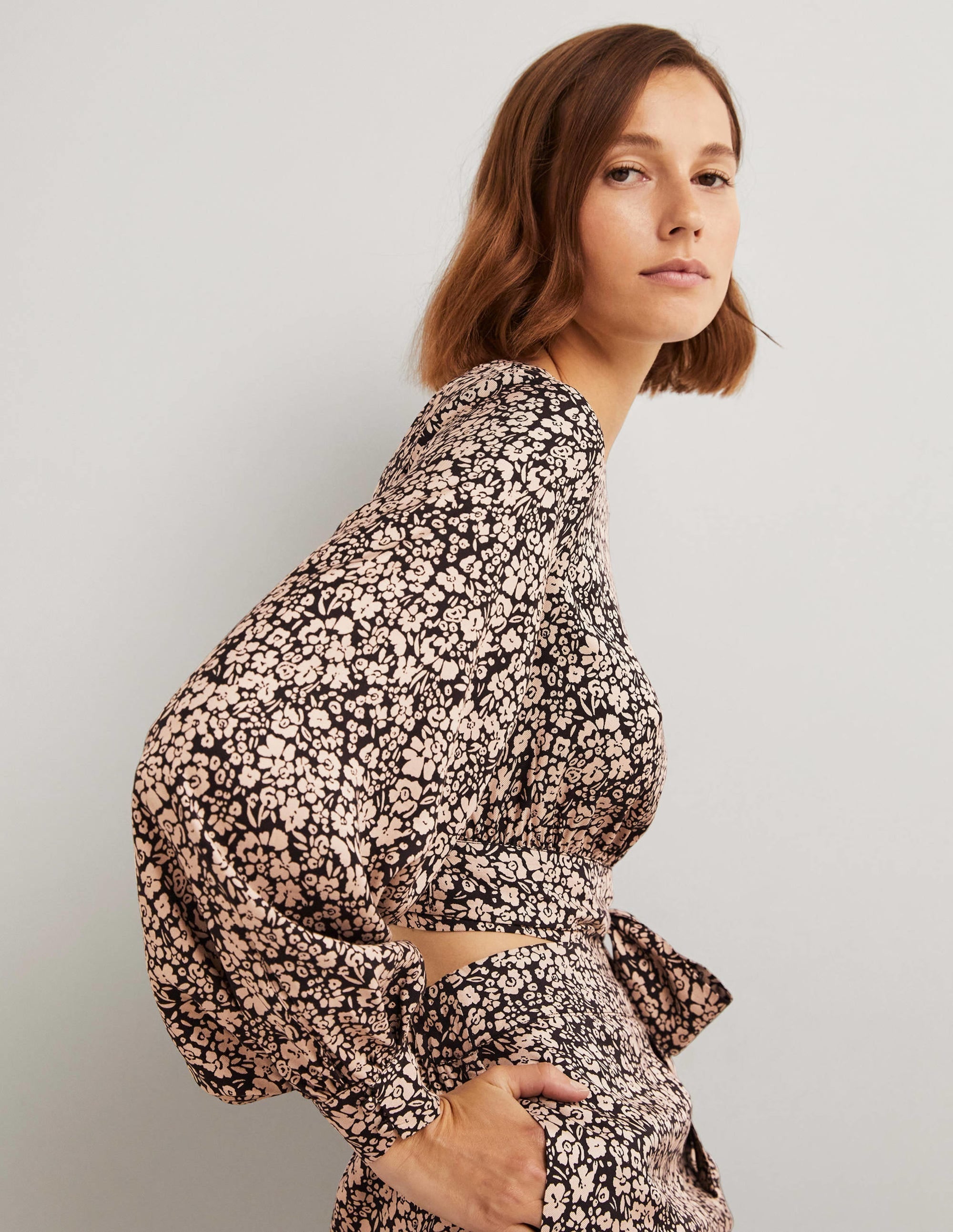 Long Sleeve Crop Top-Rope, Petal Bloom - Image 4