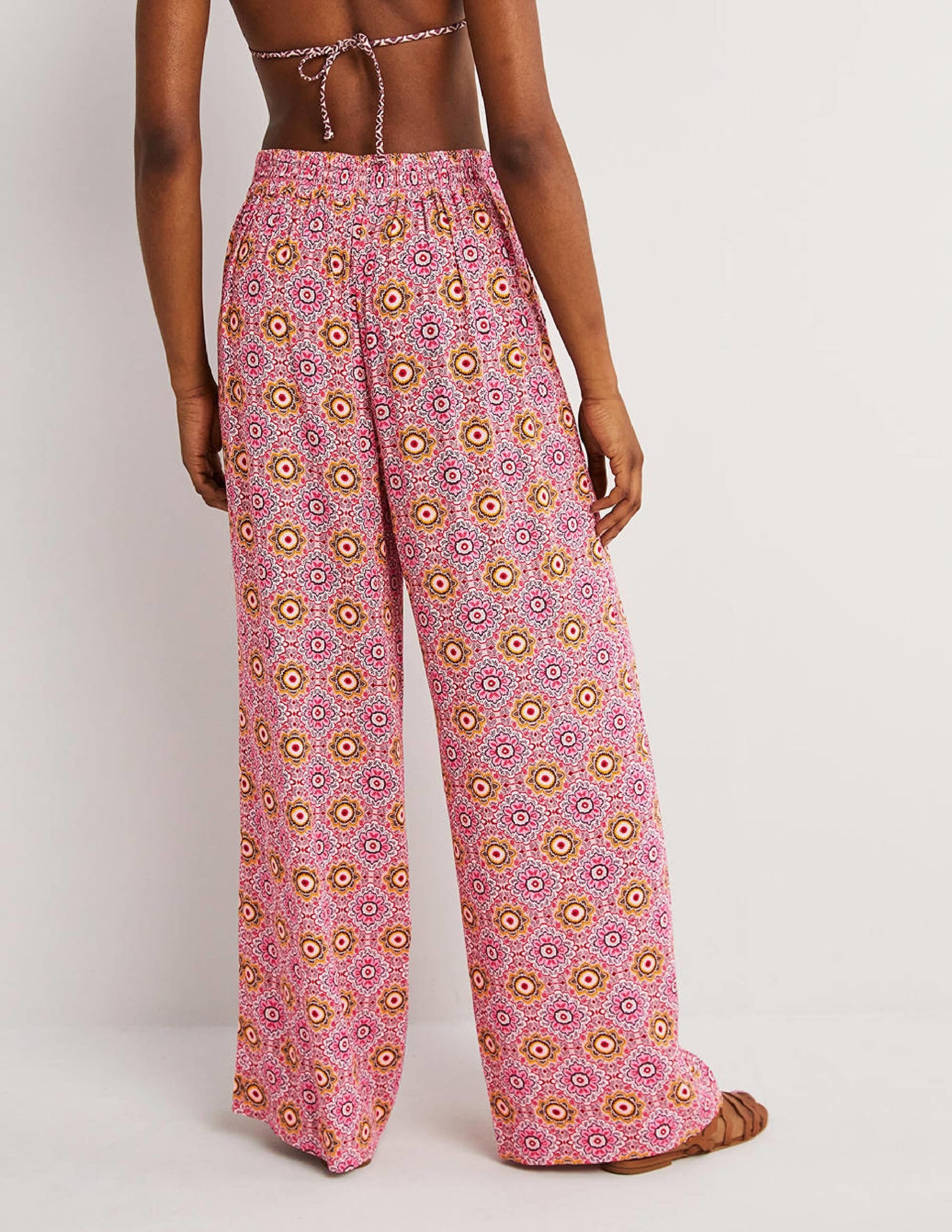 Grace Crinkle Wide Leg Trouser-Milkshake, Paradise Garden-3
