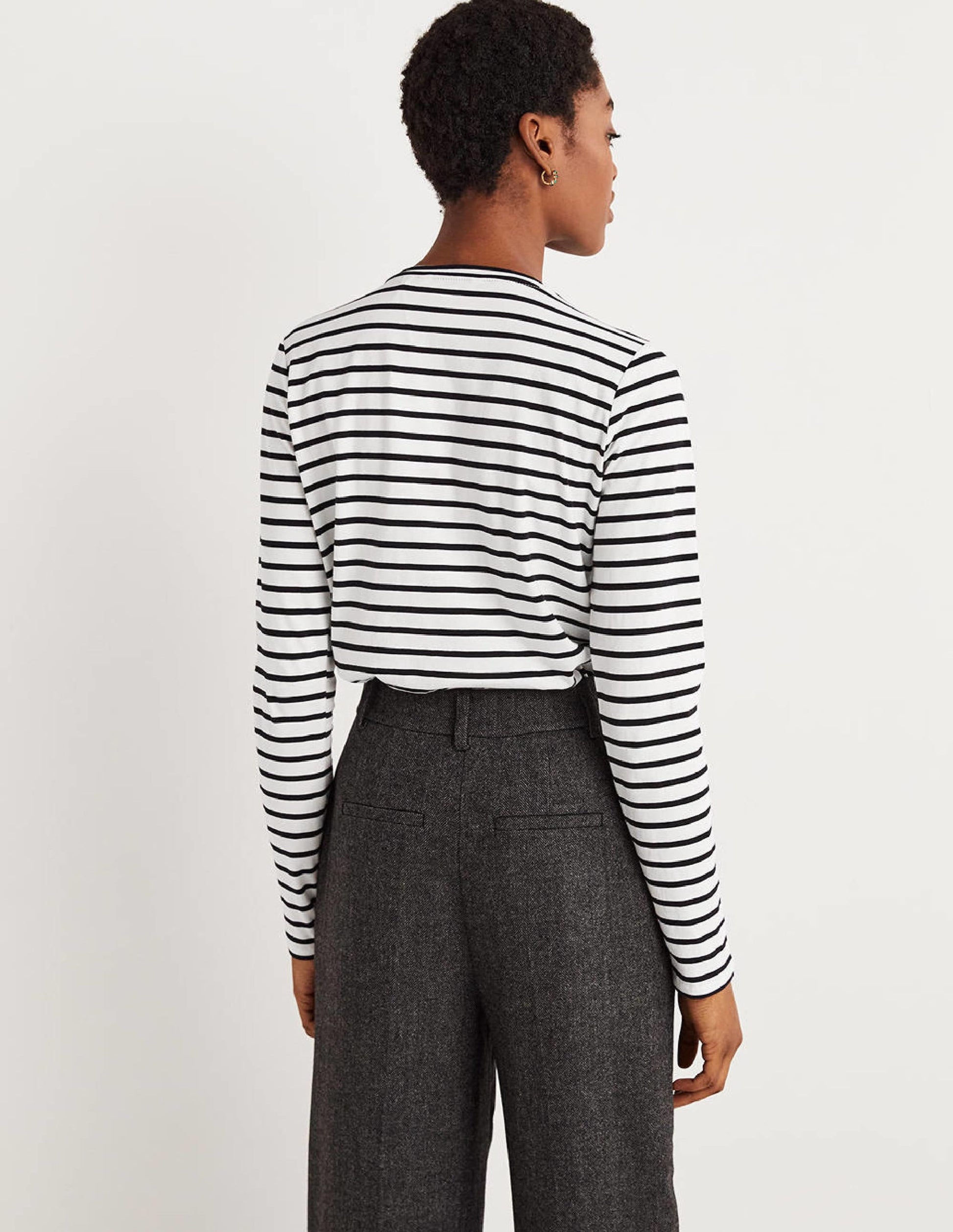 Detail Breton Top-Ivory/ Black, Embellished bow-3