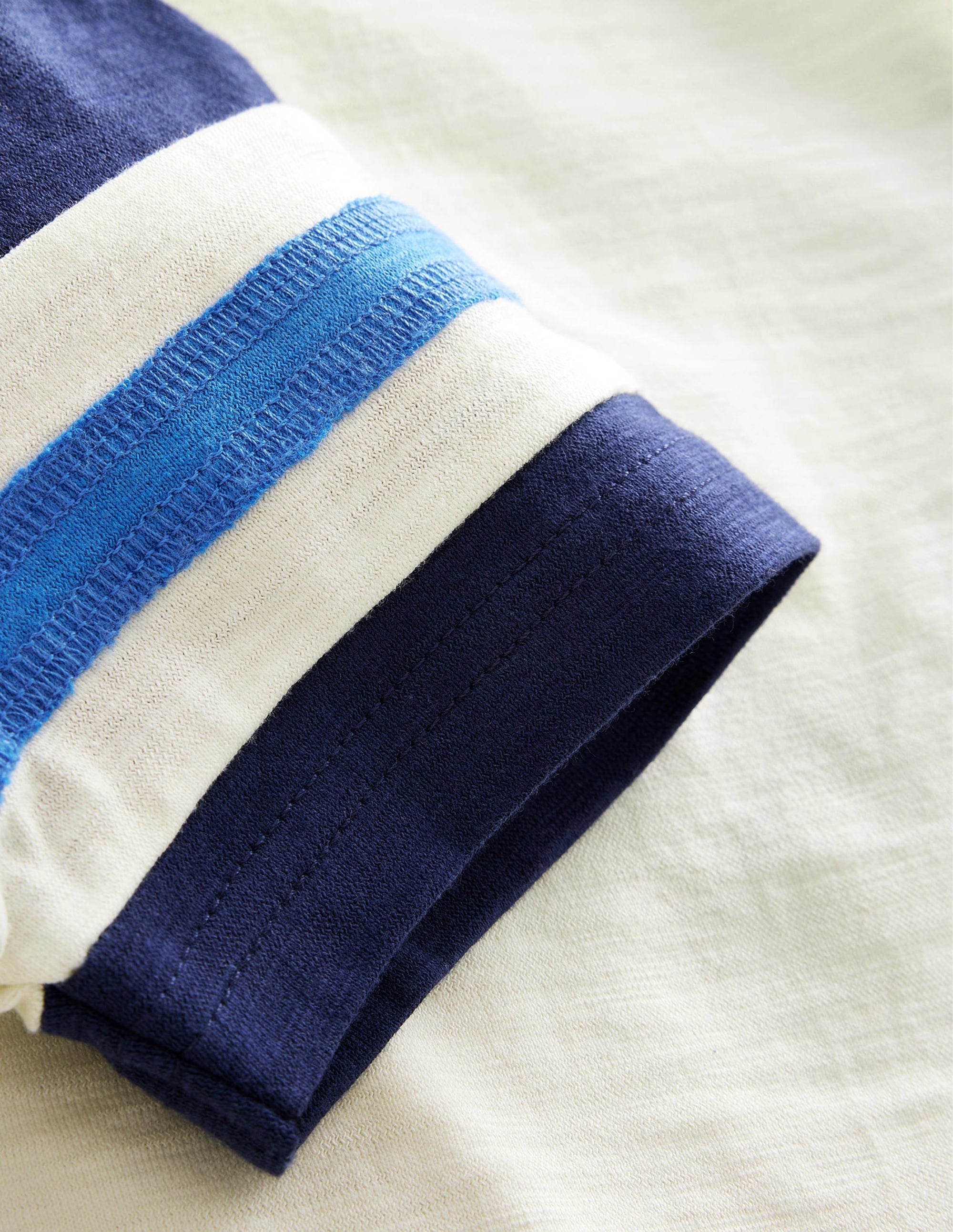 Sporty Short-Sleeve T-shirt-Ivory/College Navy - Image 3