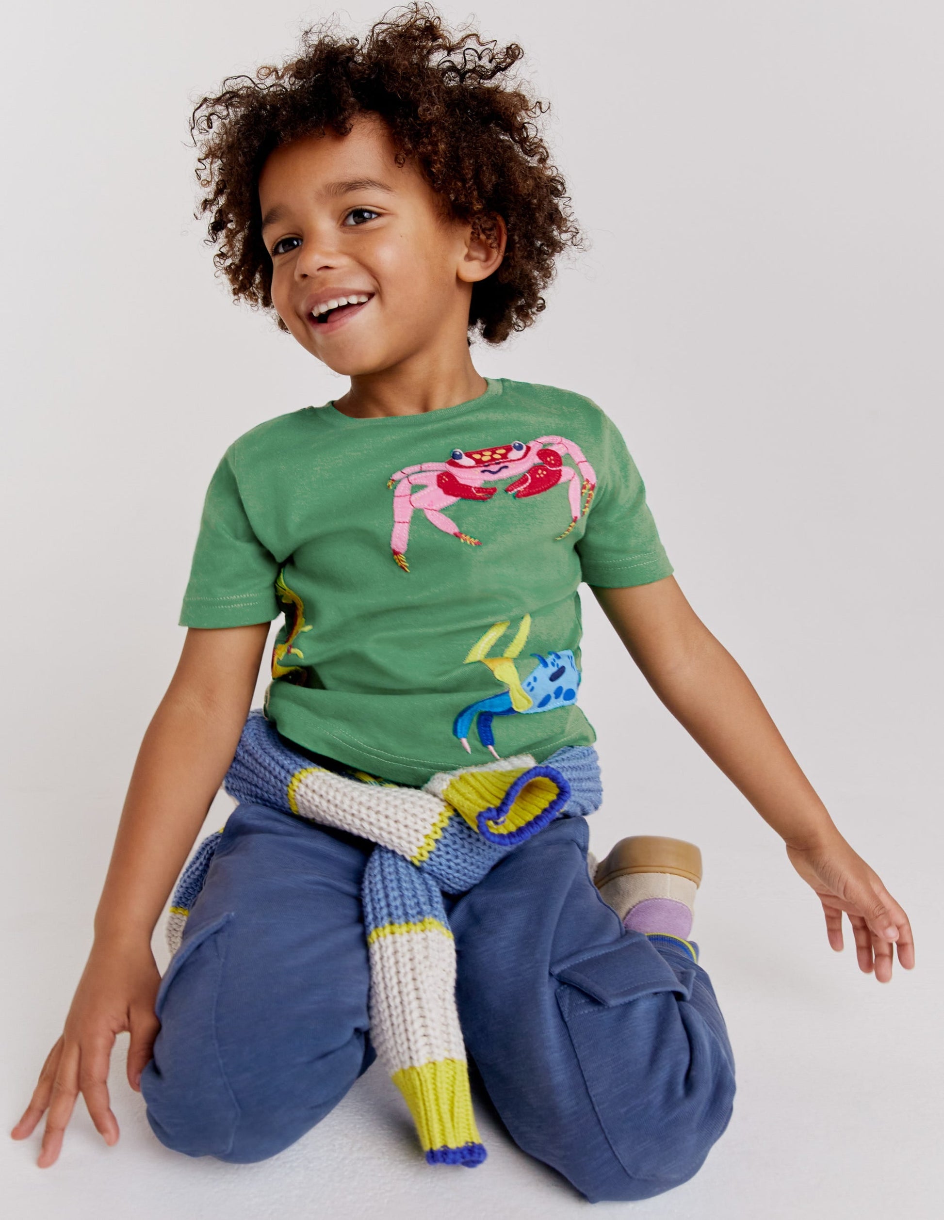Appliqué Textured T-shirt-Safari Green Crabs-4