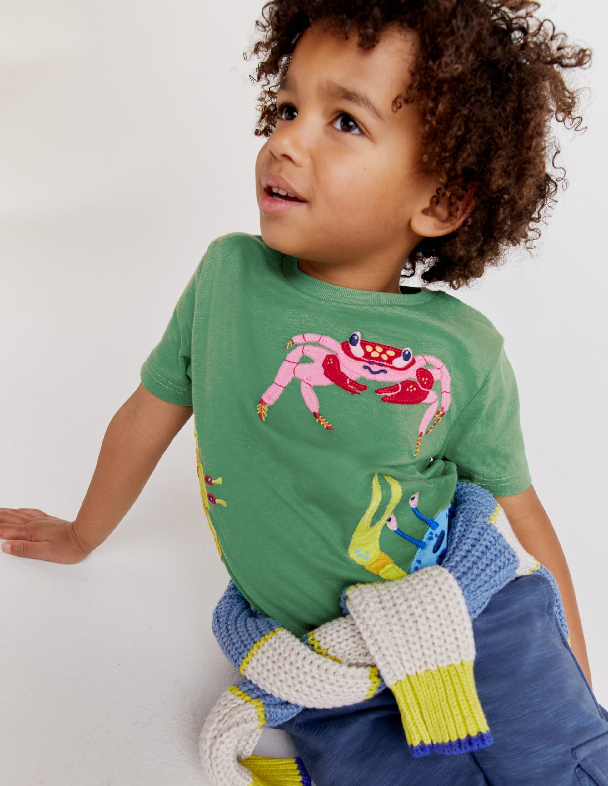 Appliqué Textured T-shirt-Safari Green Crabs-10