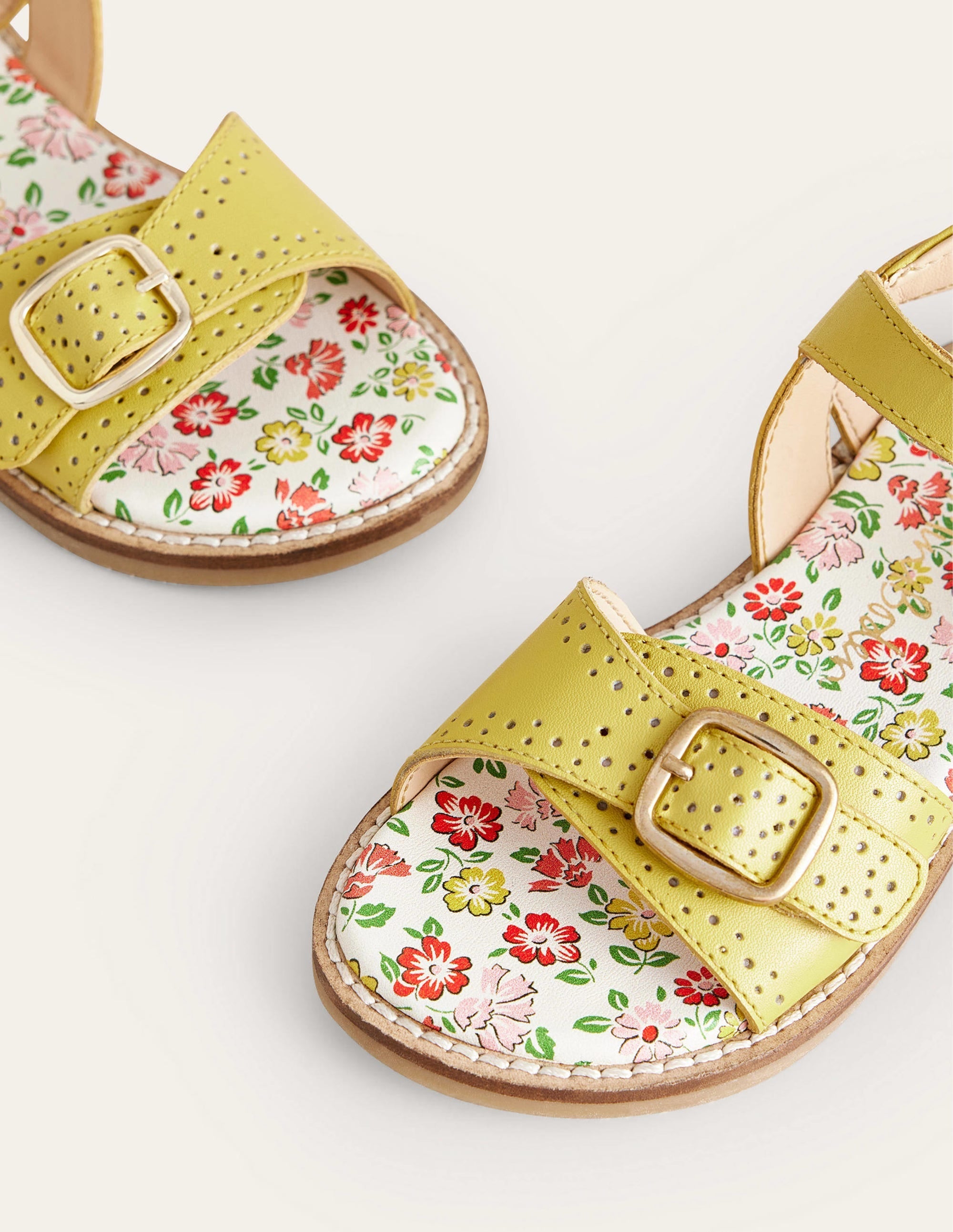Leather Buckle Sandals-Yellow - Image 3
