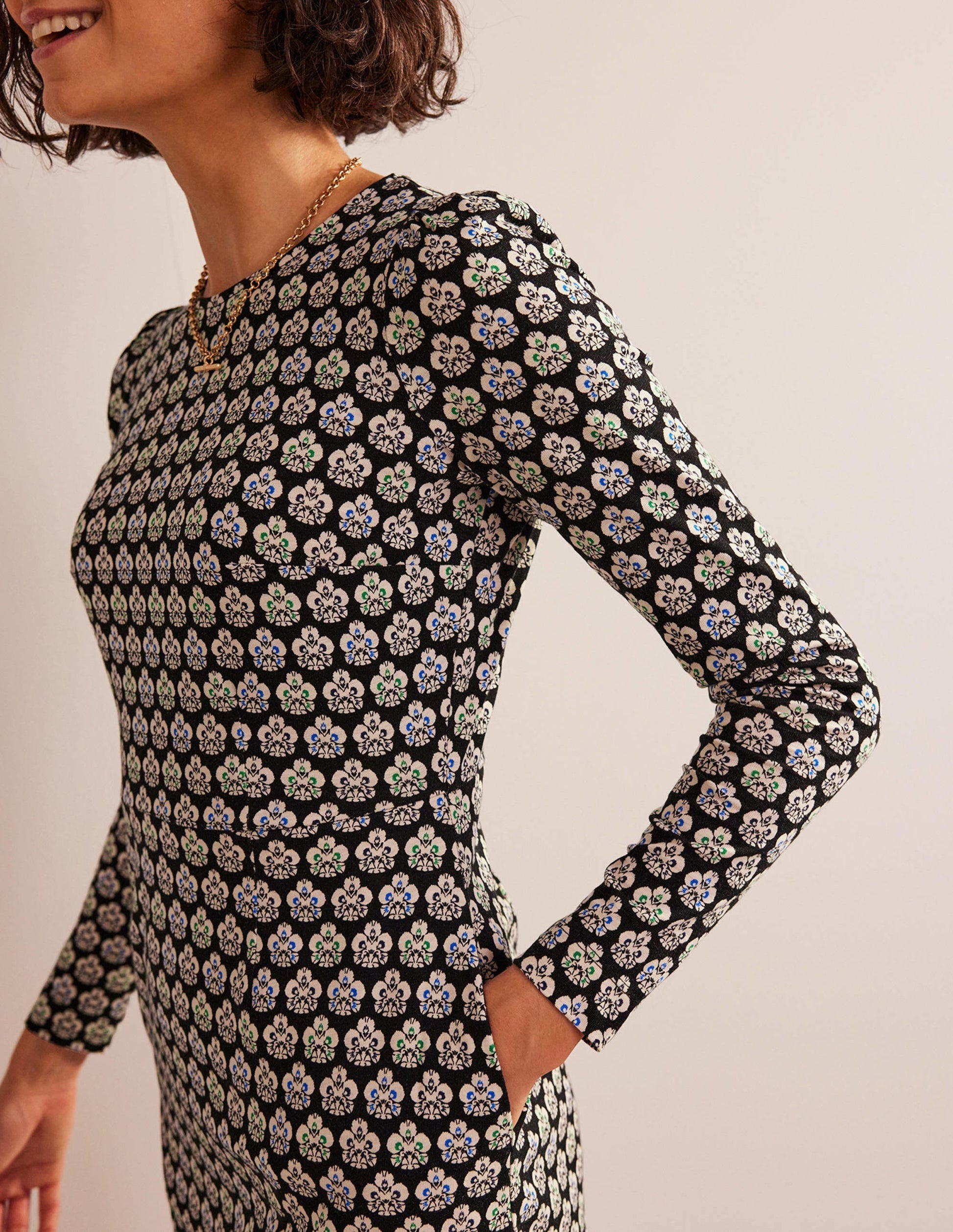 Penelope Jersey Dress-Black, Carnation Stamp-2