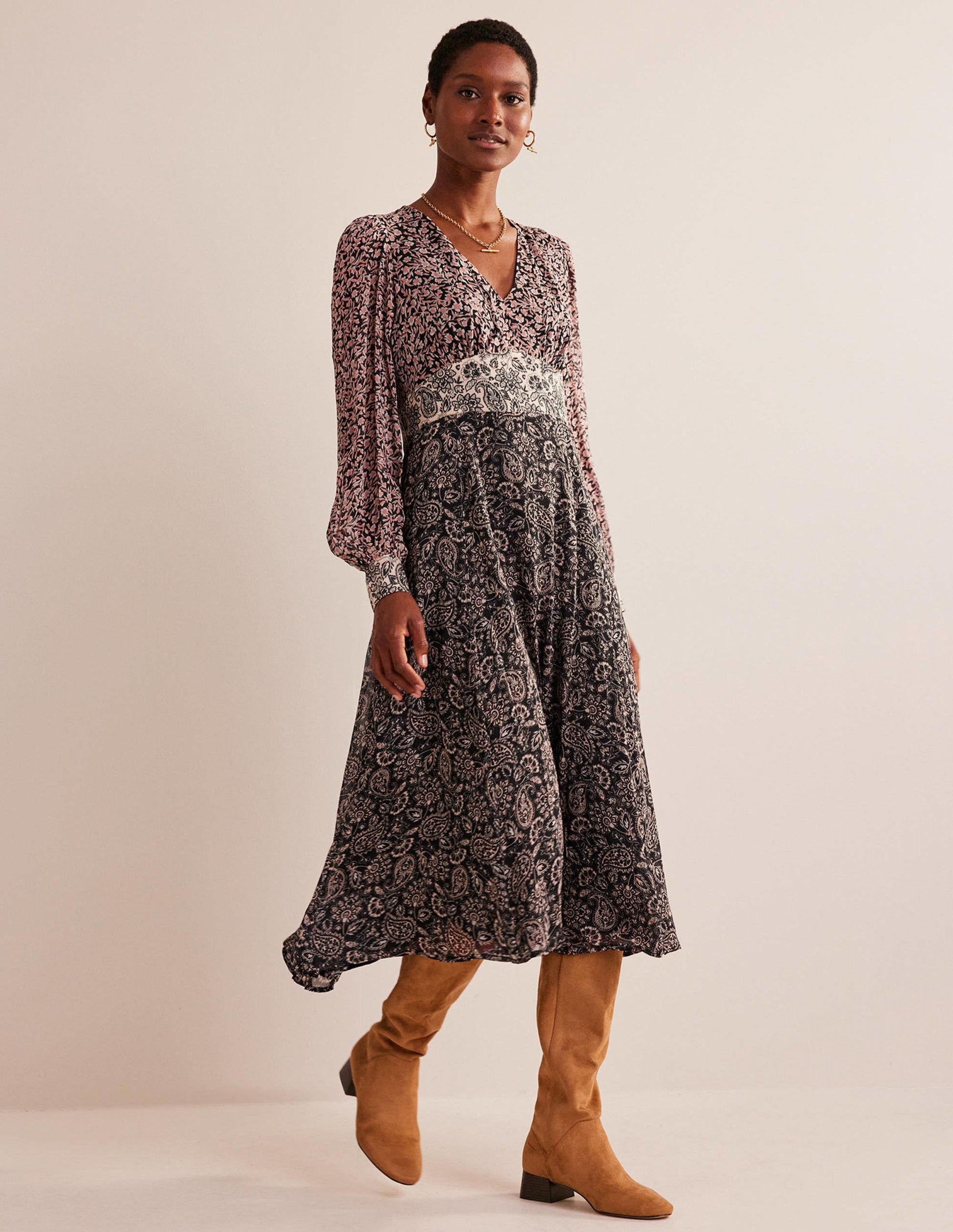 Imelda Remix Contrasting Dress-Black, Abstract Vine-4
