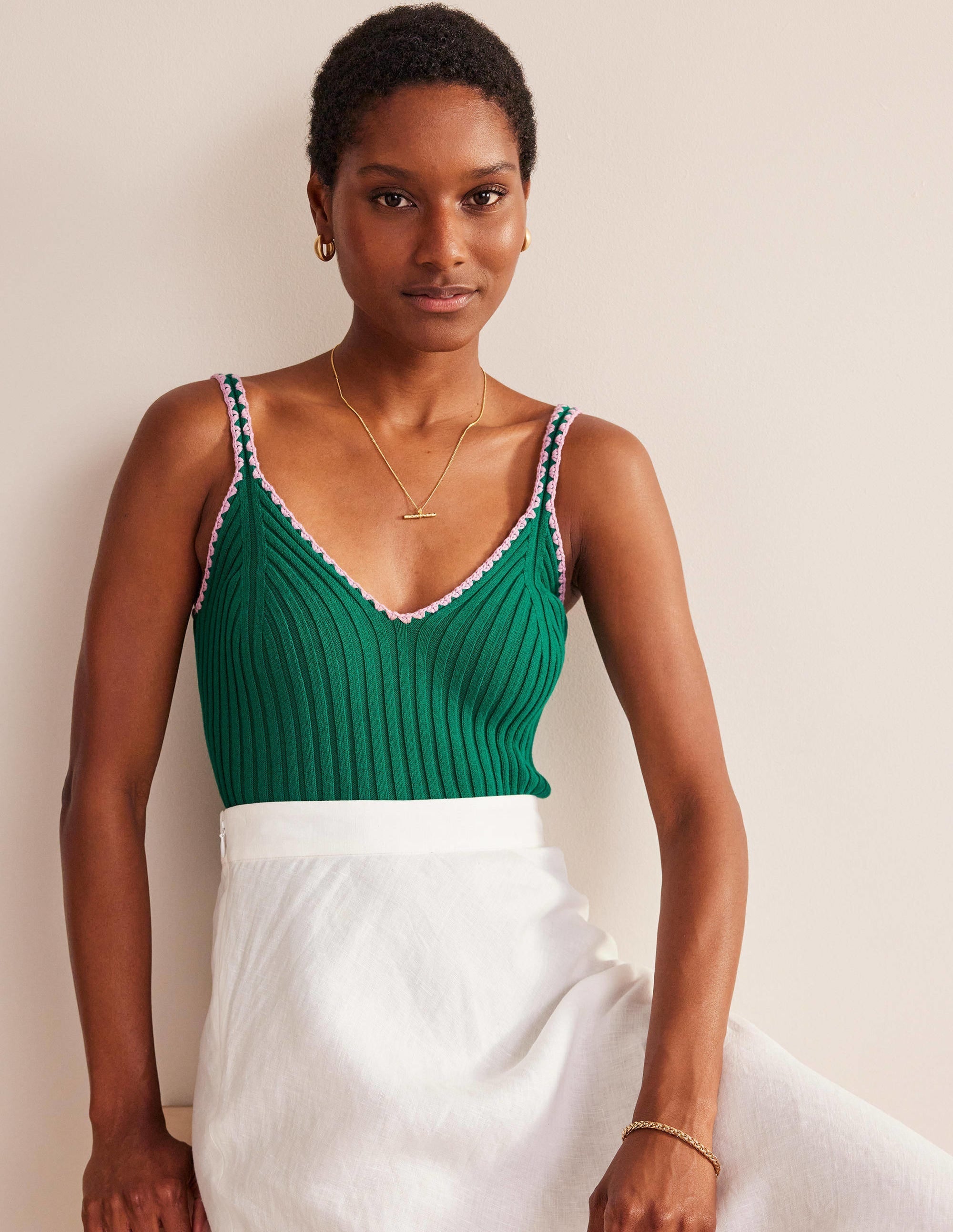 Crochet-Trim Knit Crop Vest-Bright Emerald - Image 1