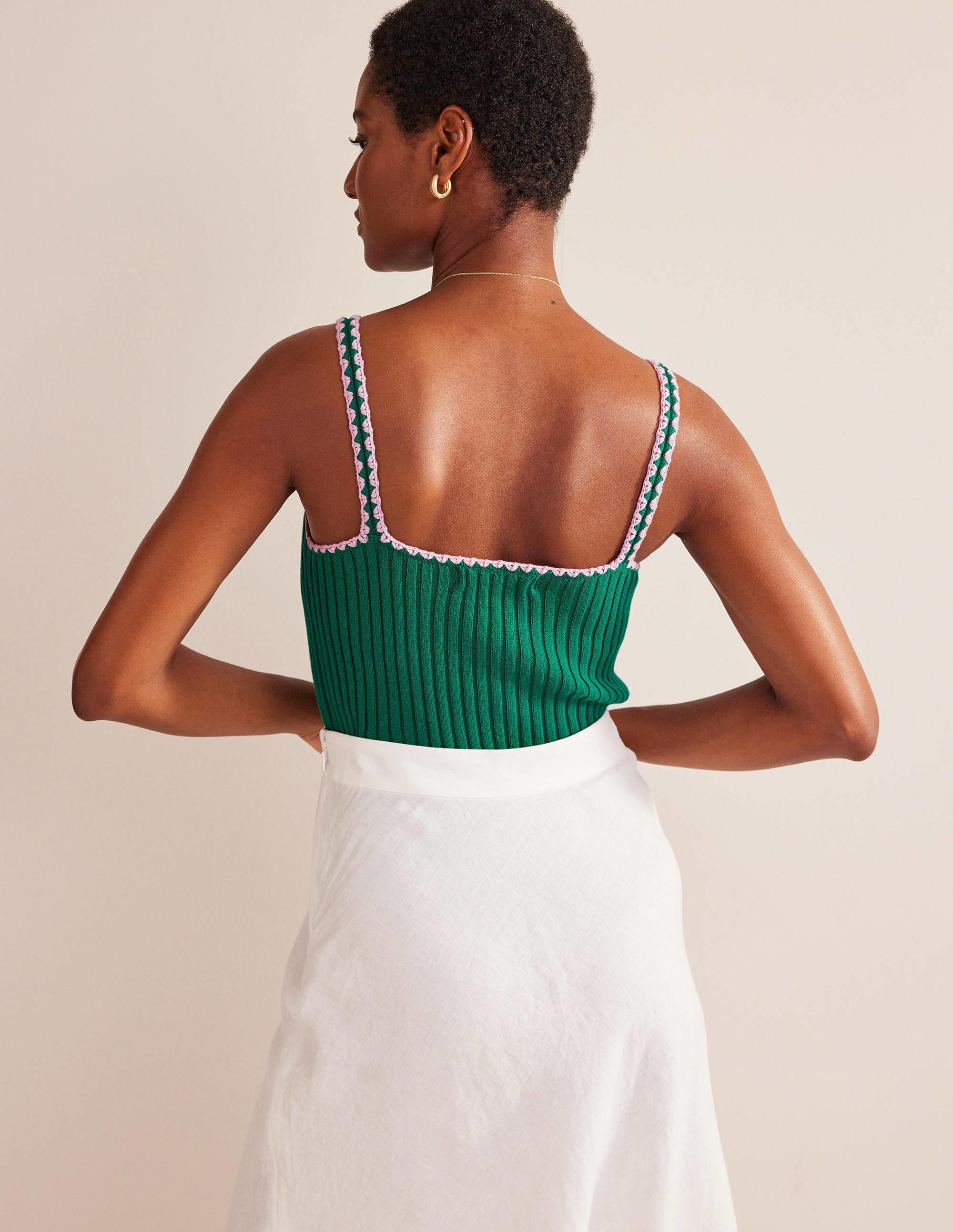 Crochet-Trim Knit Crop Vest-Bright Emerald - Image 3