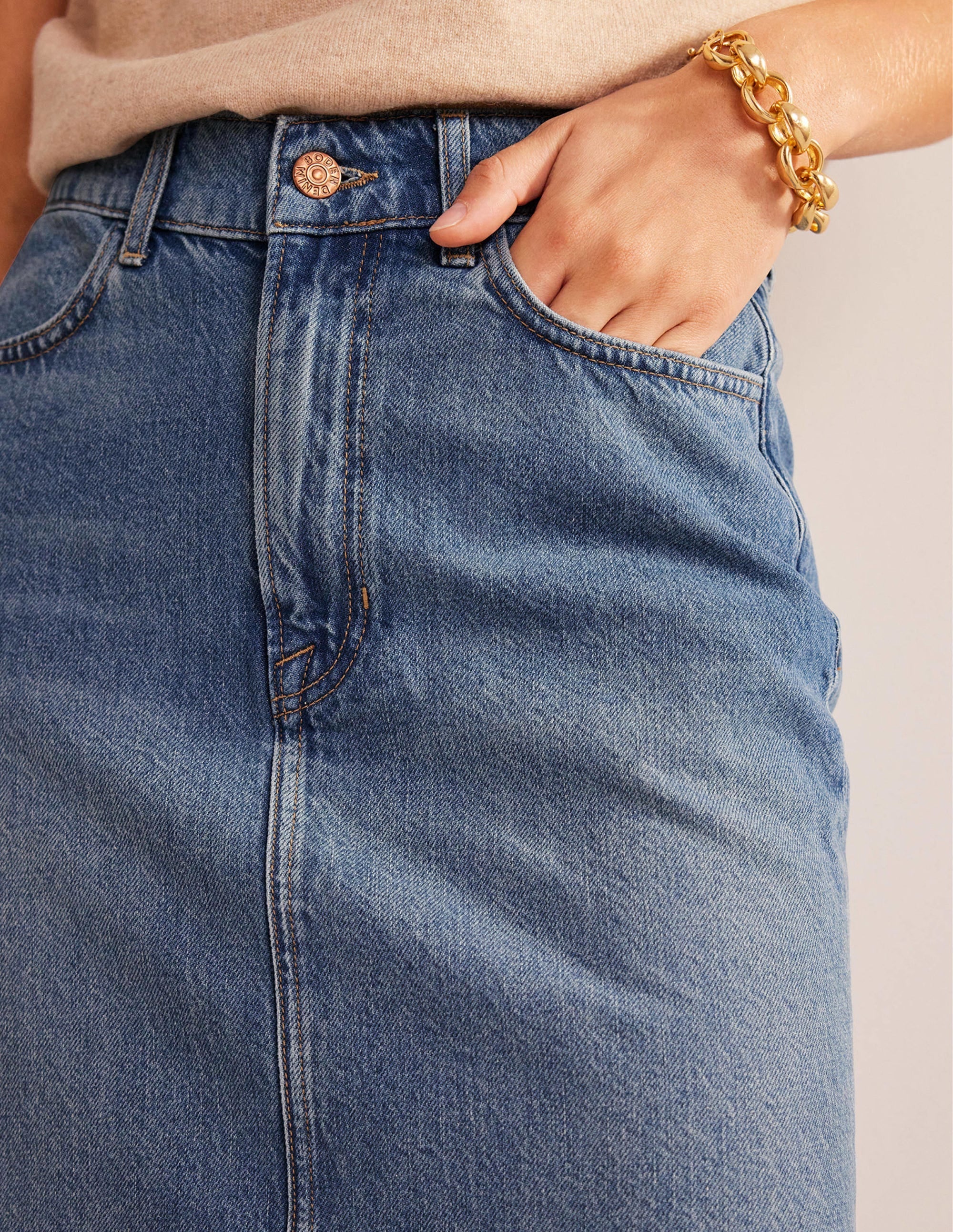 Straight Denim Midi Skirt-Mid Vintage - Image 5