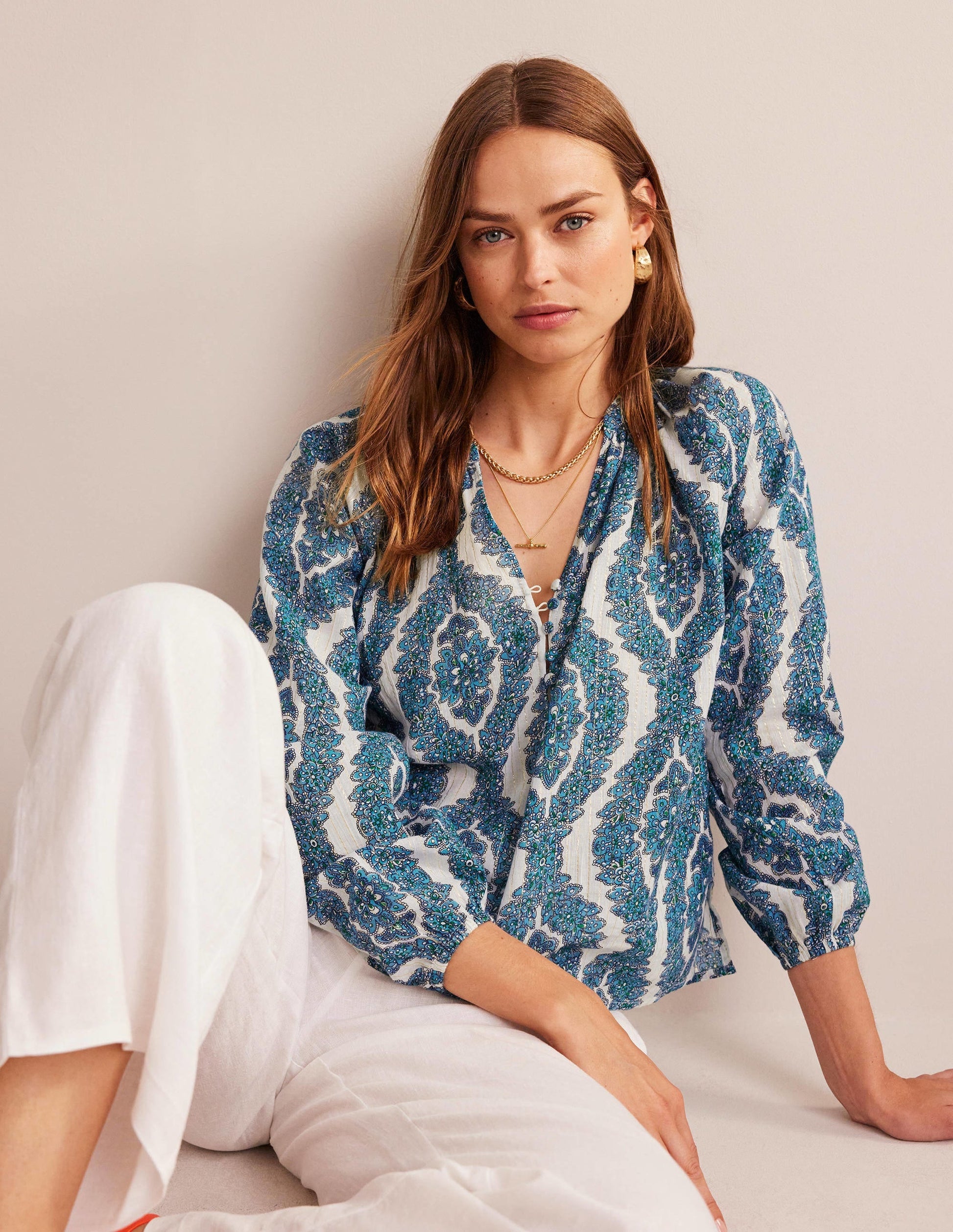Printed Notch-Neck Sparkle Top-Blue, Botanic Wreath-1