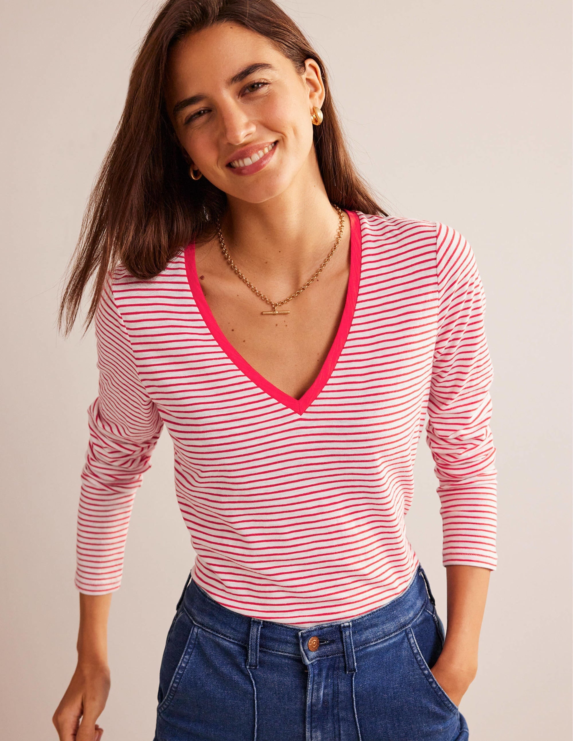 Cotton V-Neck Long Sleeve Top-Ivory, Red - Image 4