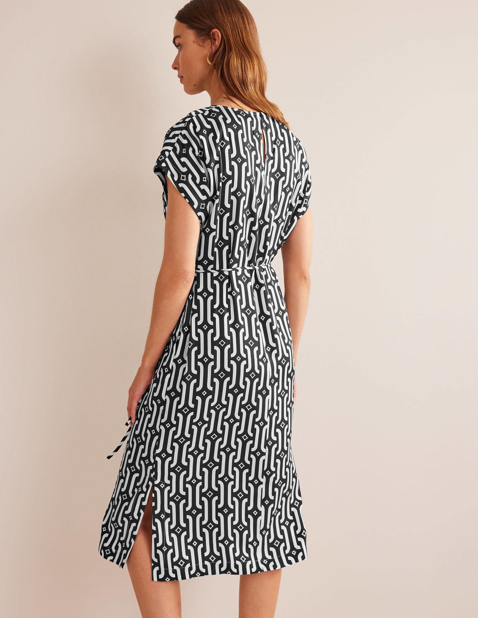 Short Sleeve Column Midi Dress-Black, Azure Geo - Image 3