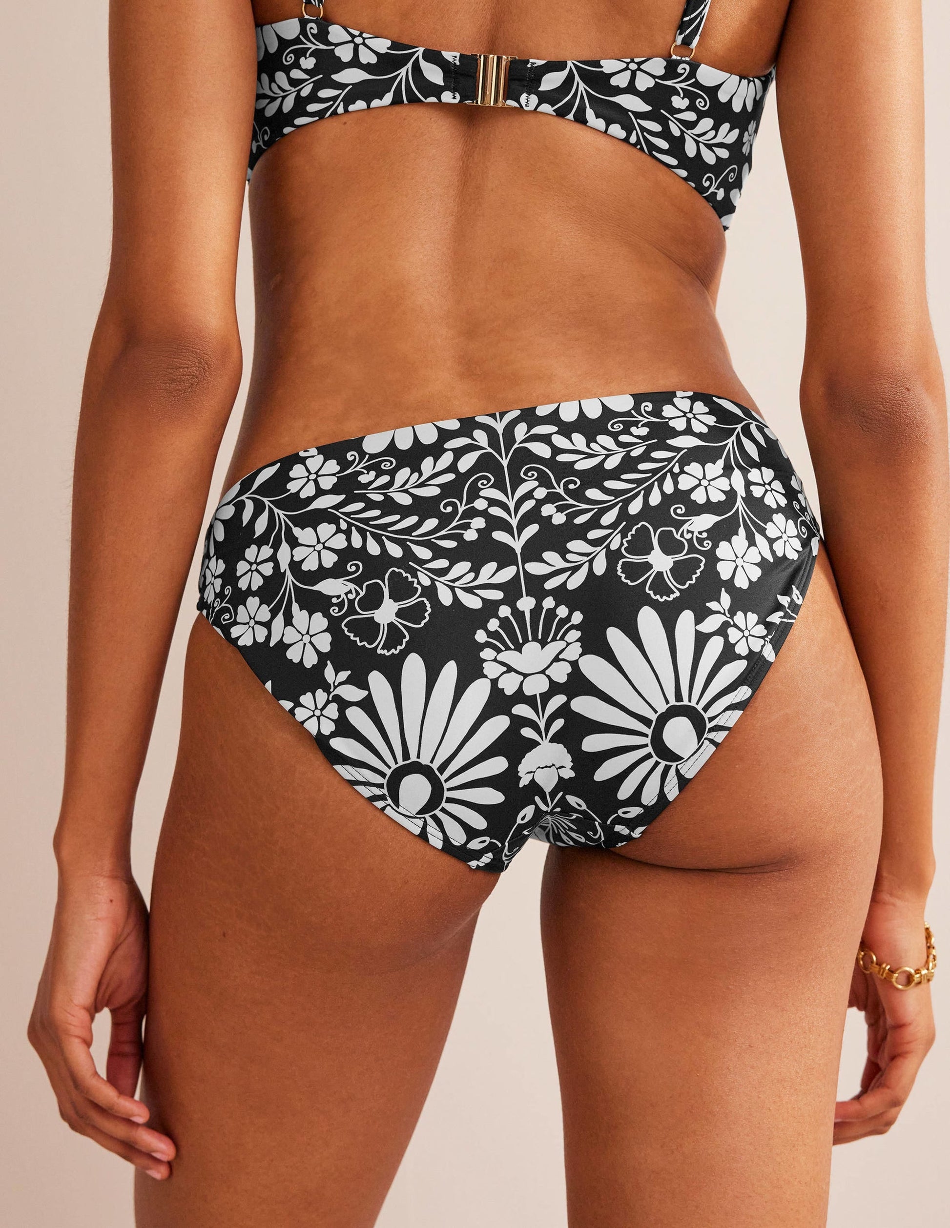 Classic Bikini Bottoms-Nero, Gardenia Sprig-3