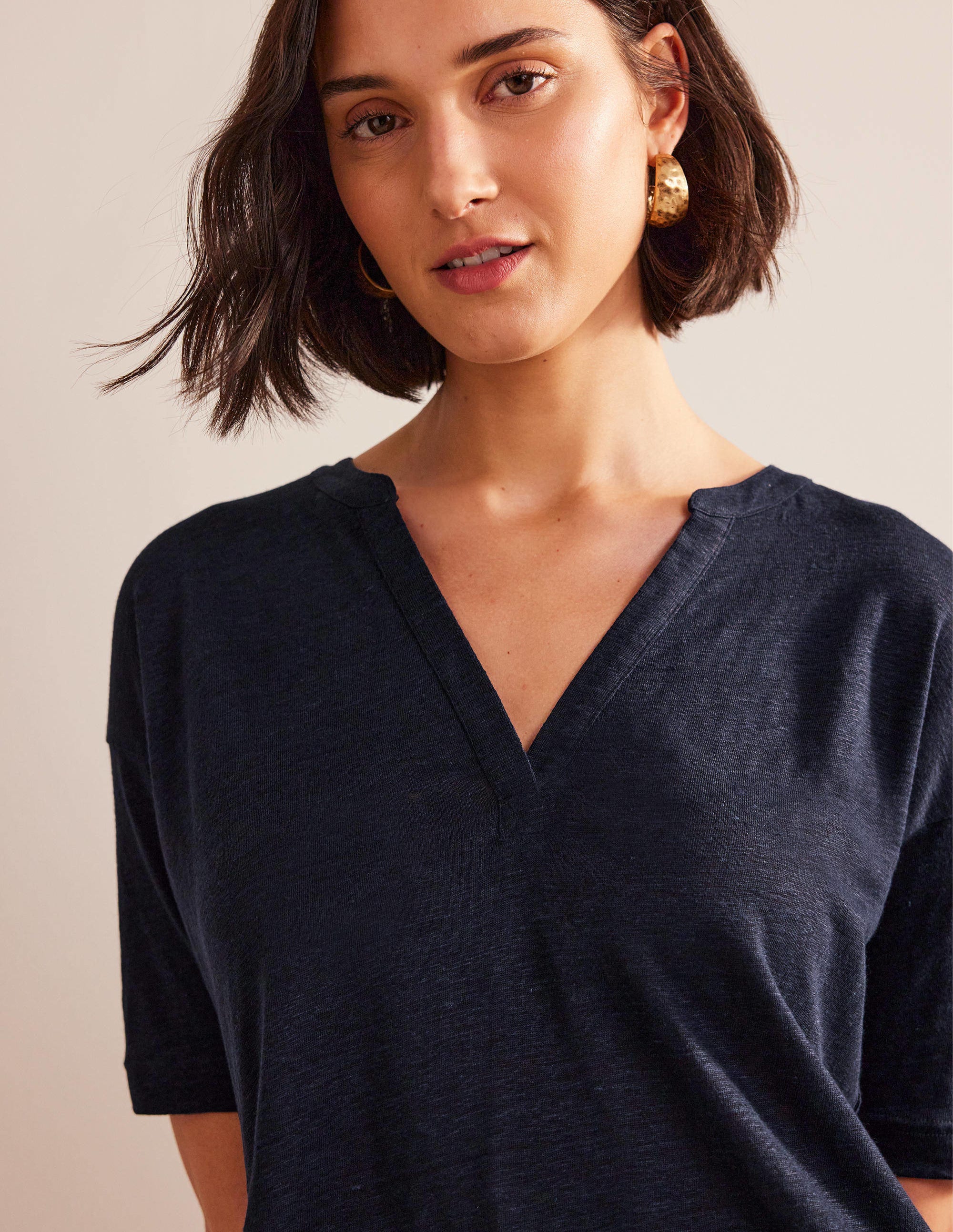 Notch Neck Linen Henley Top-Navy - Image 2