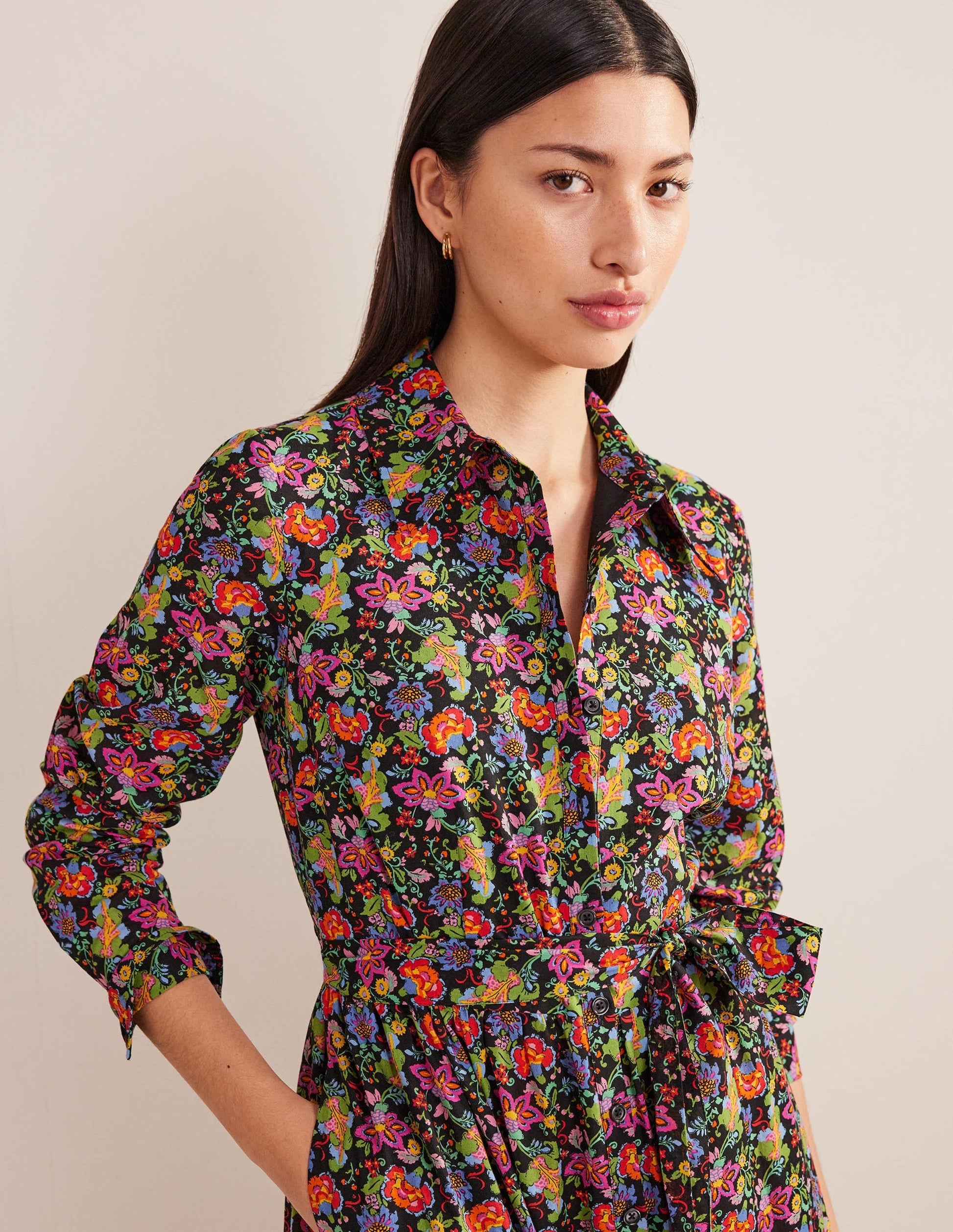 Flo Cotton Midi Shirt Dress-Black, Carnation Garden-2