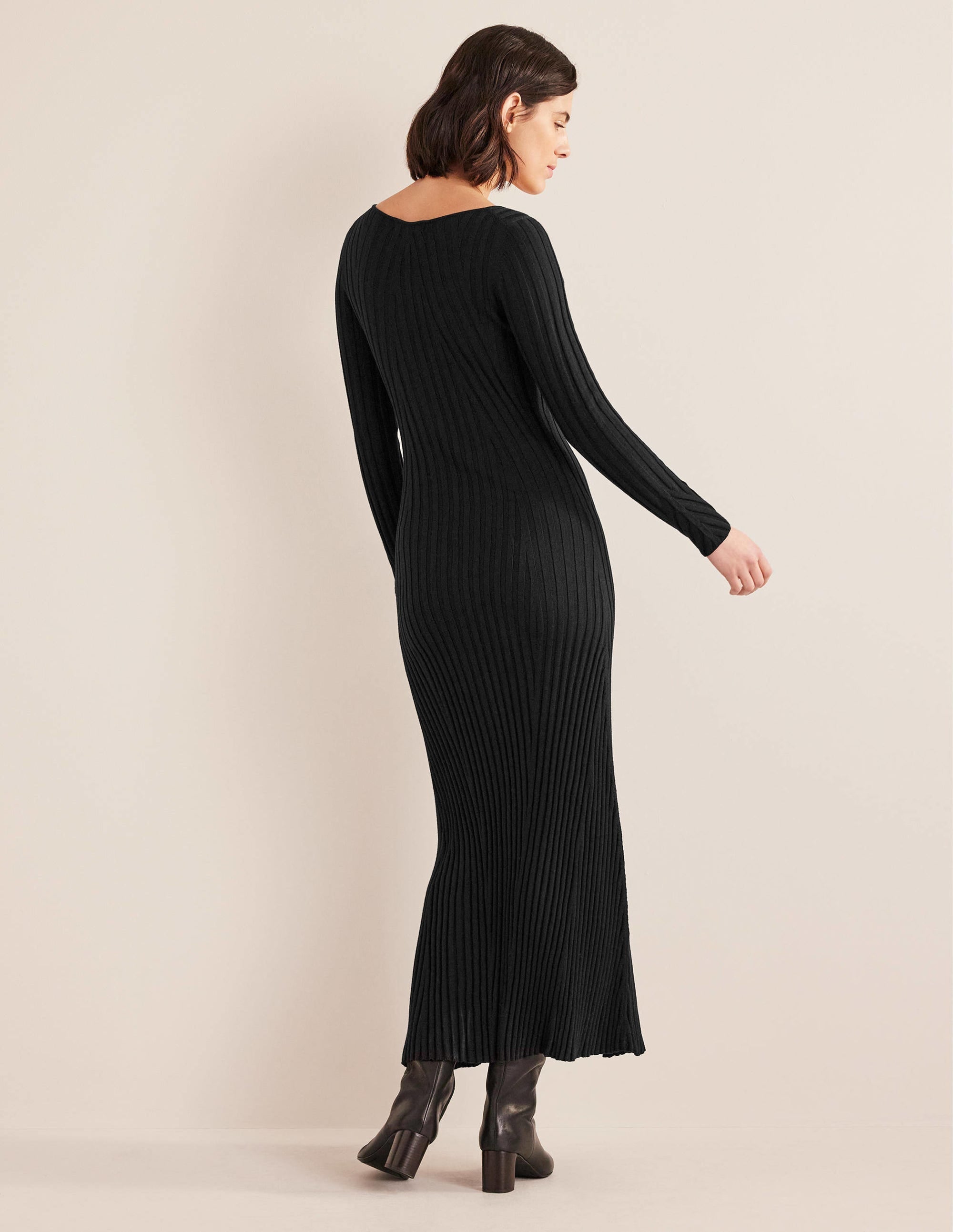 Ribbed Knitted Maxi Dress-Black - Image 3