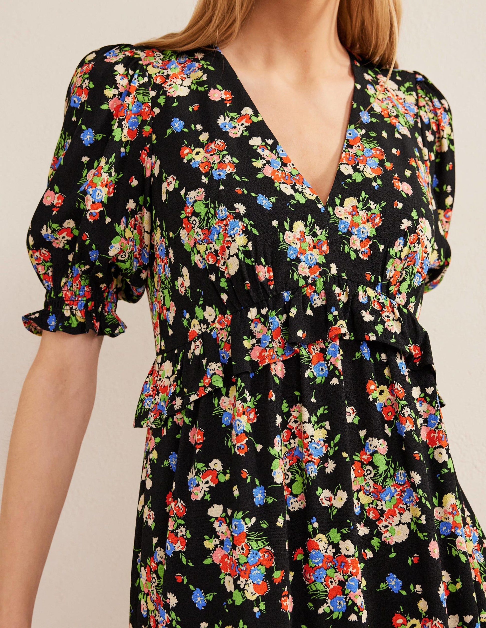 Ruffle Detail Midi Tea Dress-Black, Wild Cluster-2