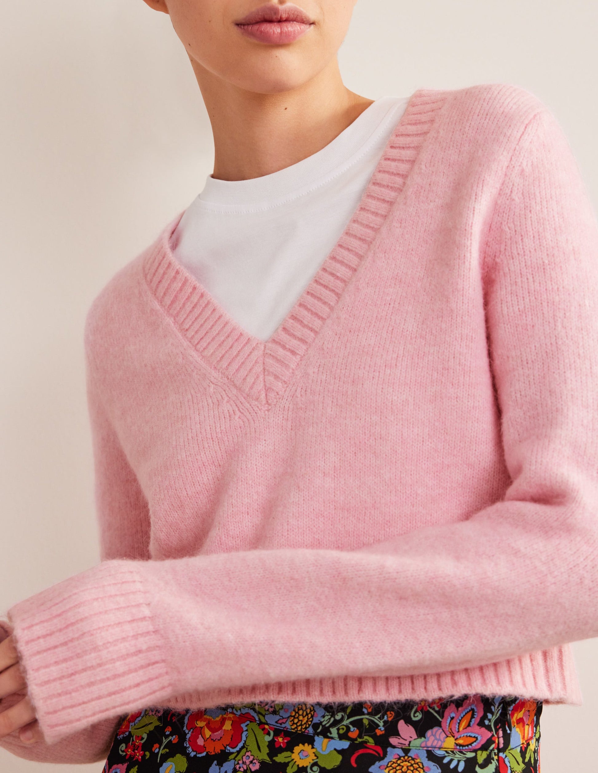 Fluffy Cropped V-Neck Jumper-Cameo Pink-2