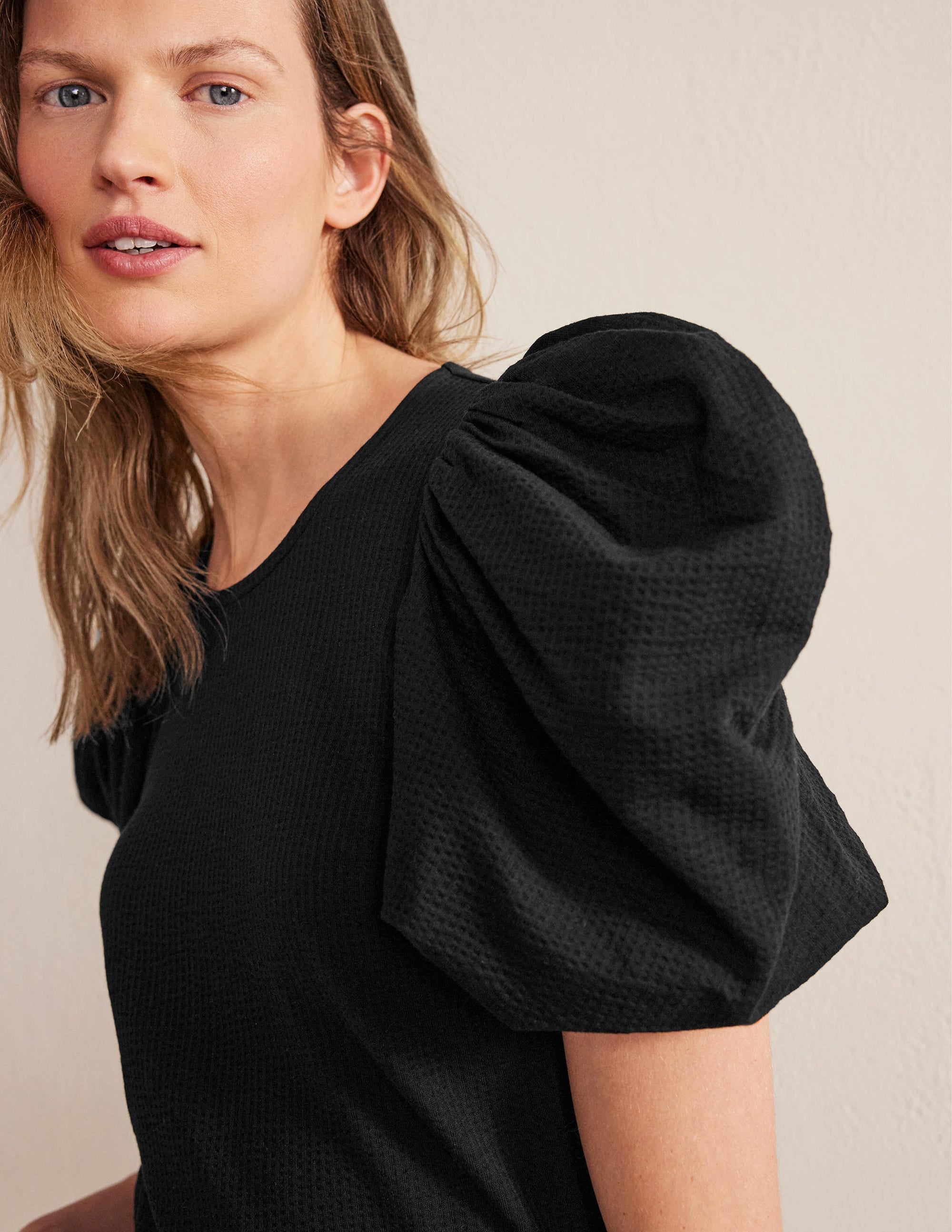 Puff Sleeve Jersey Top-Black - Image 2