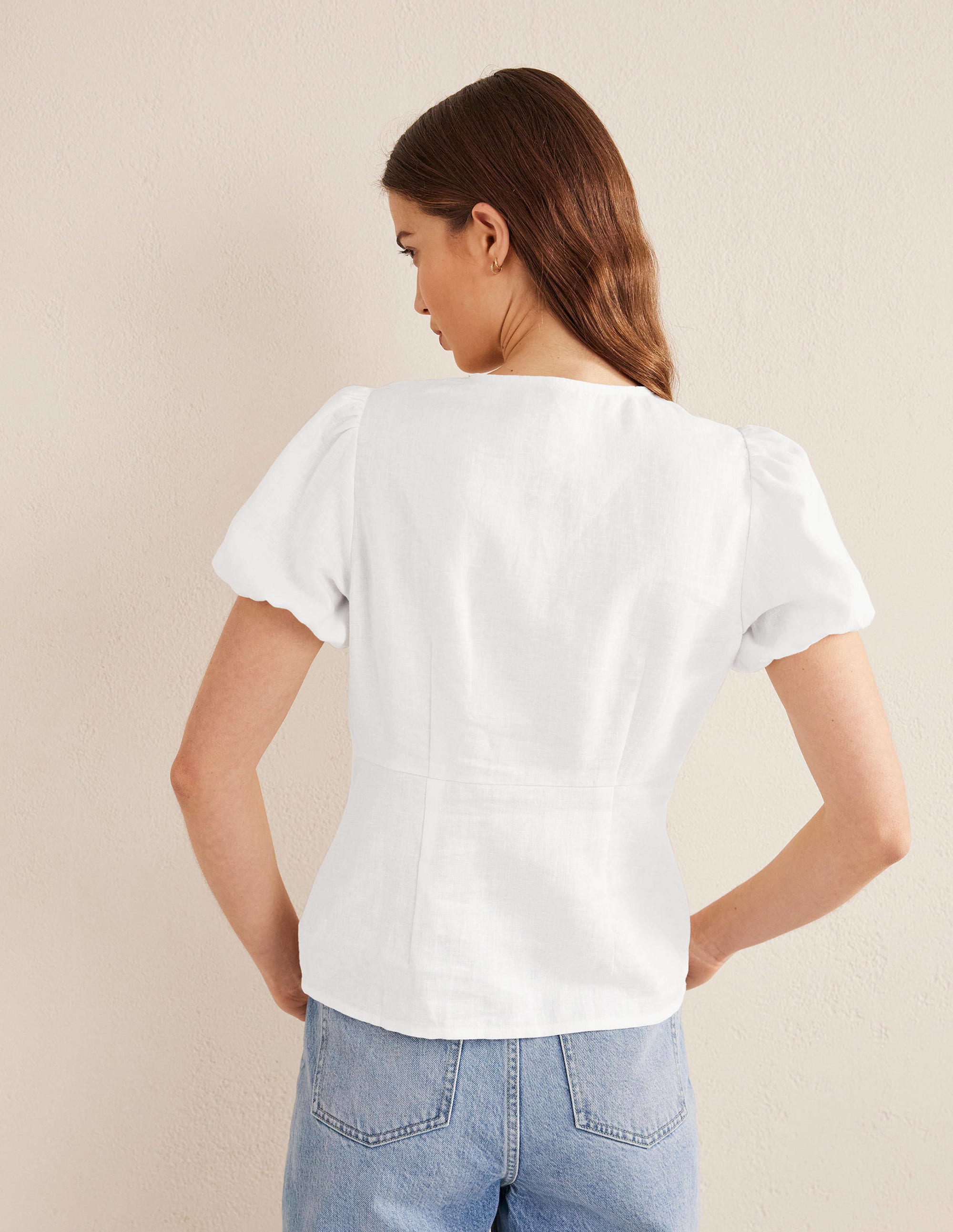 Fitted Linen V-neck Top-White - Image 3
