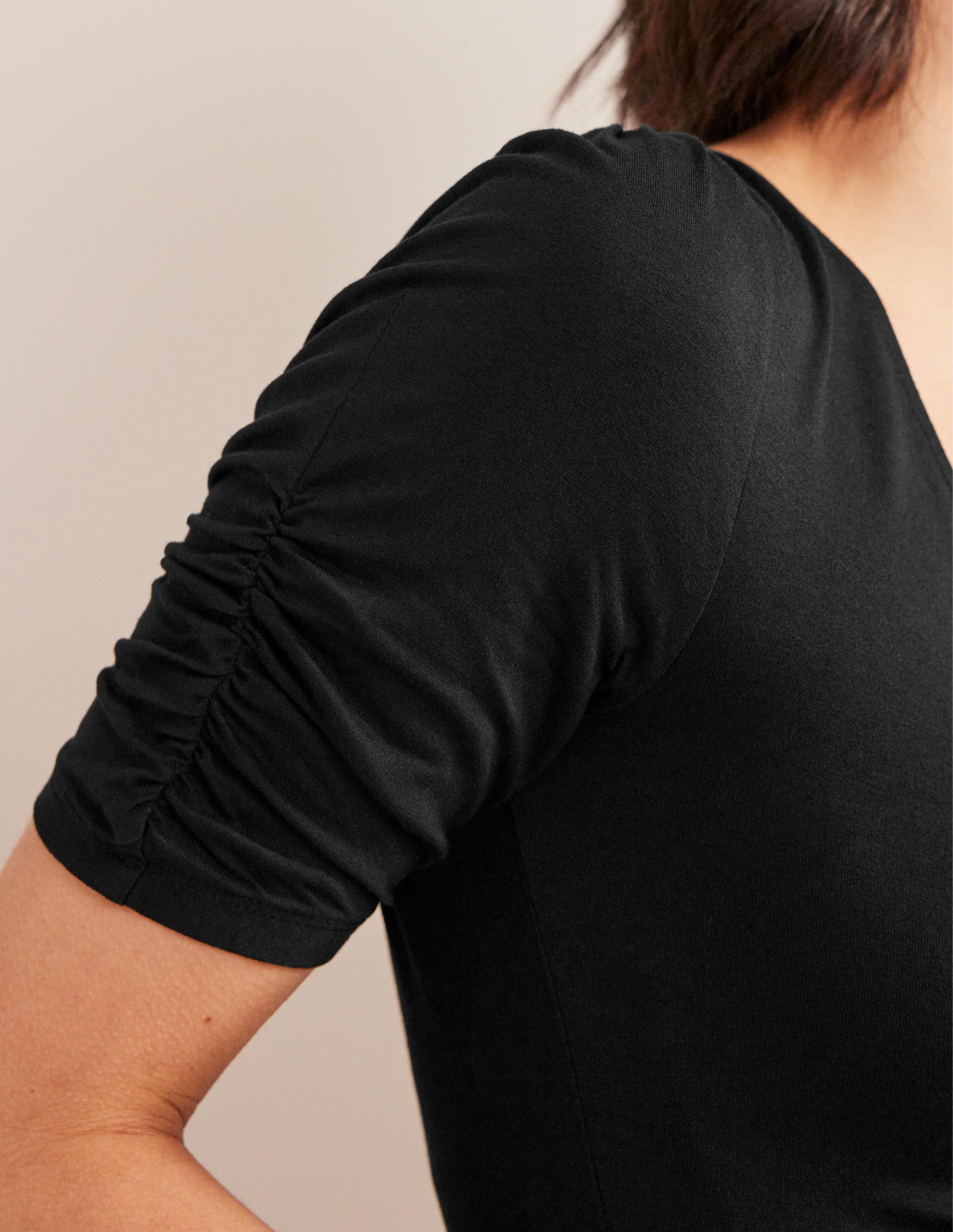 Ruched Front Printed Top-Black - Image 2