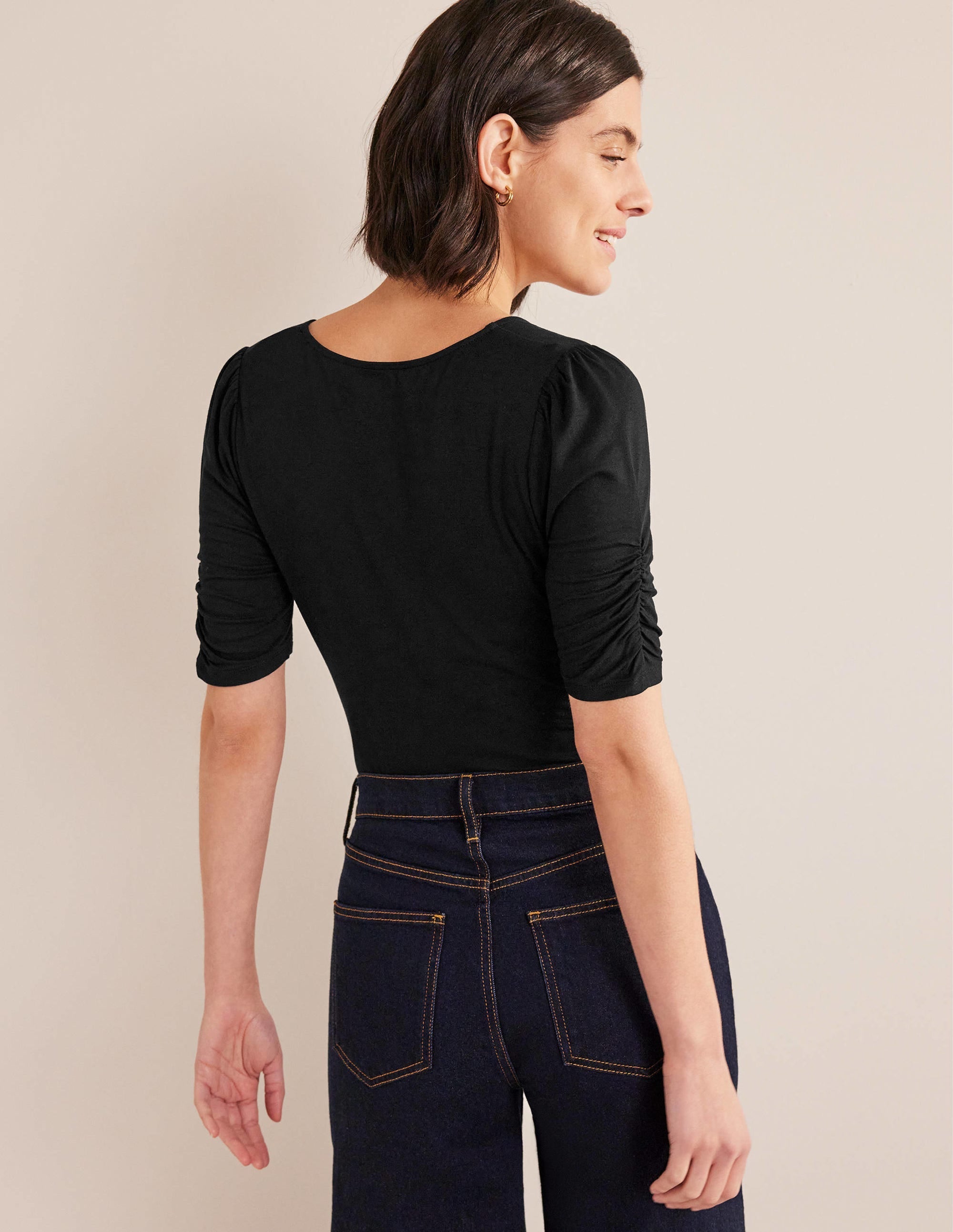 Ruched Front Printed Top-Black - Image 3