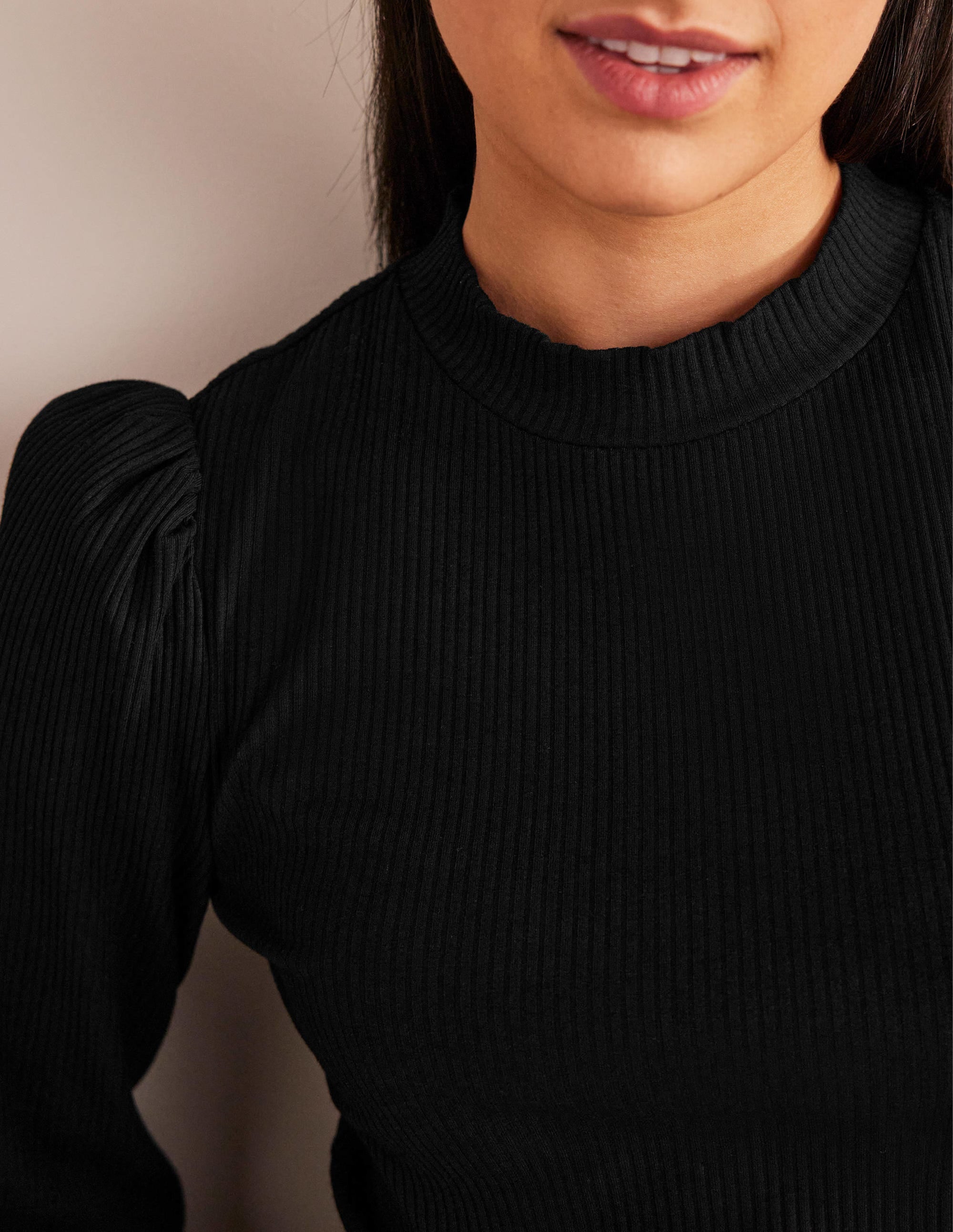 Sleeve Detail Ribbed Top-Black - Image 2