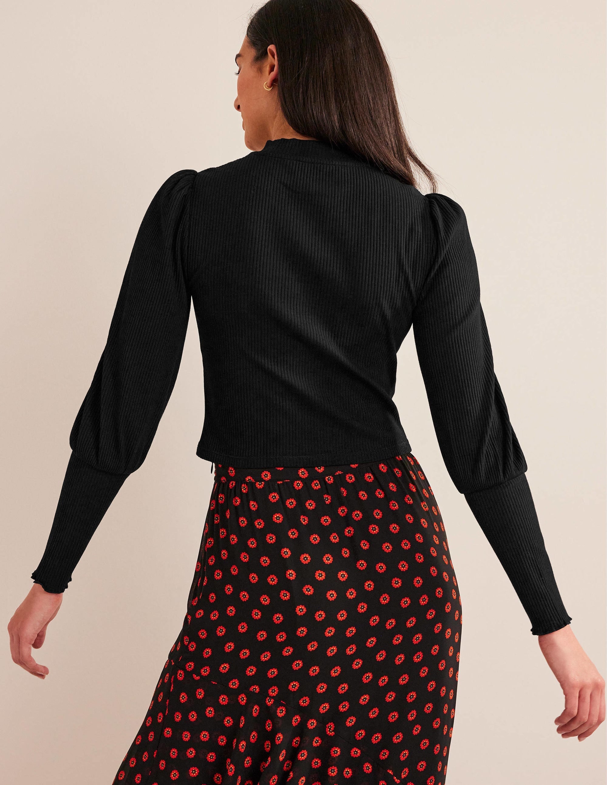 Sleeve Detail Ribbed Top-Black - Image 3