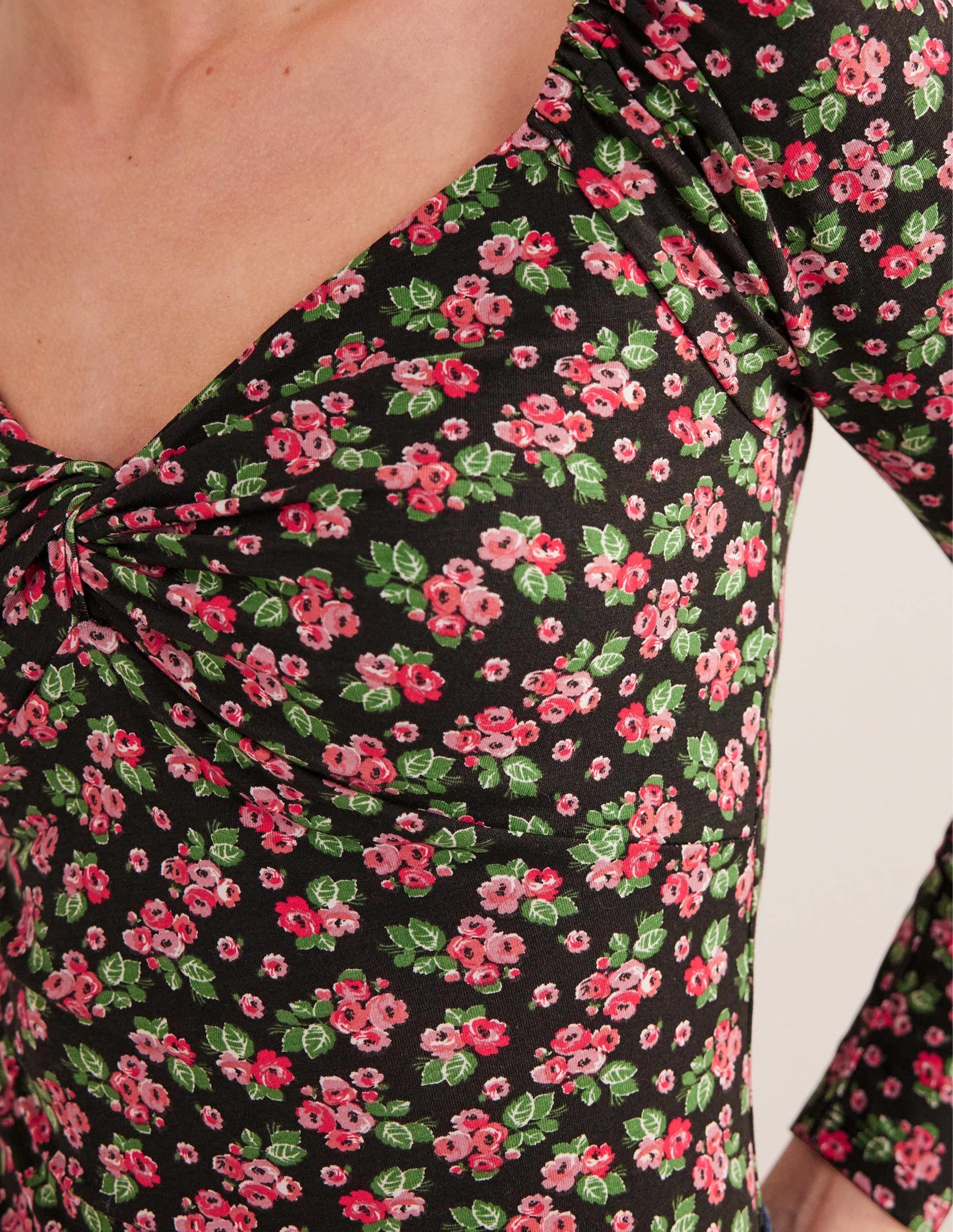 Sweetheart Jersey Top-Black, Diamond Rose-2