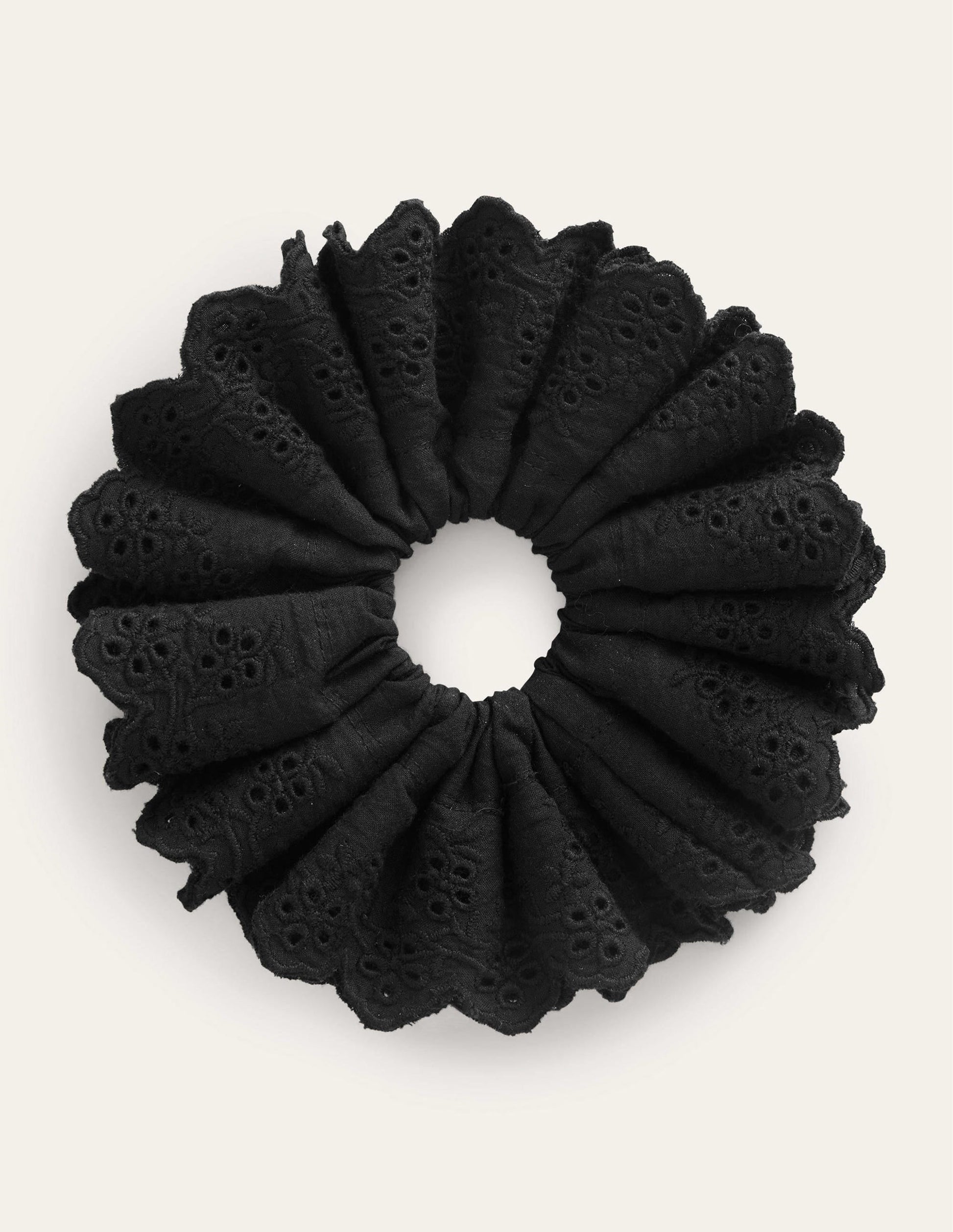 Broderie Scrunchie-Black-2