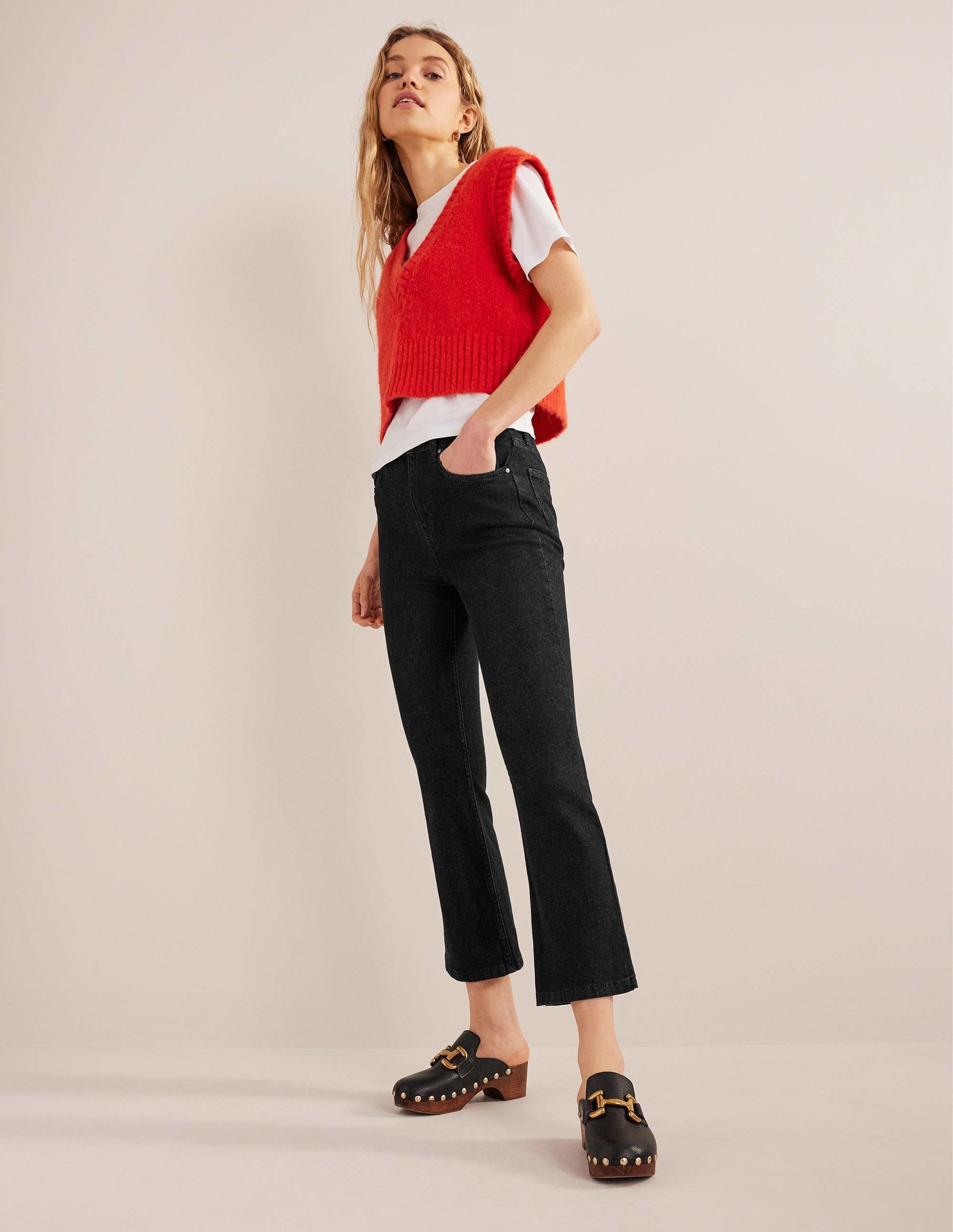 Fitted Cropped Flare Jeans-Black-6