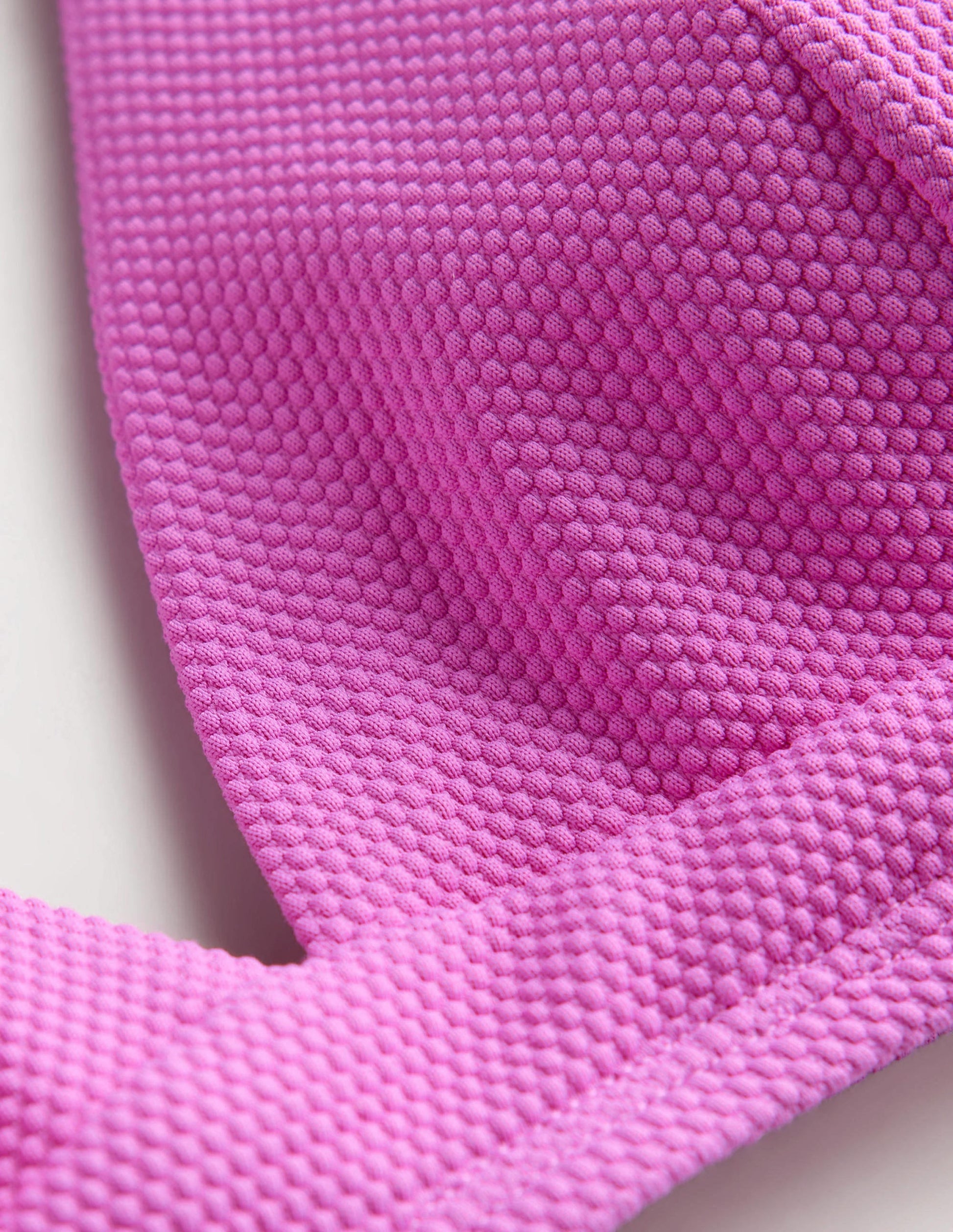 Arezzo V-neck Bikini Top-Amazing Pink Texture-9