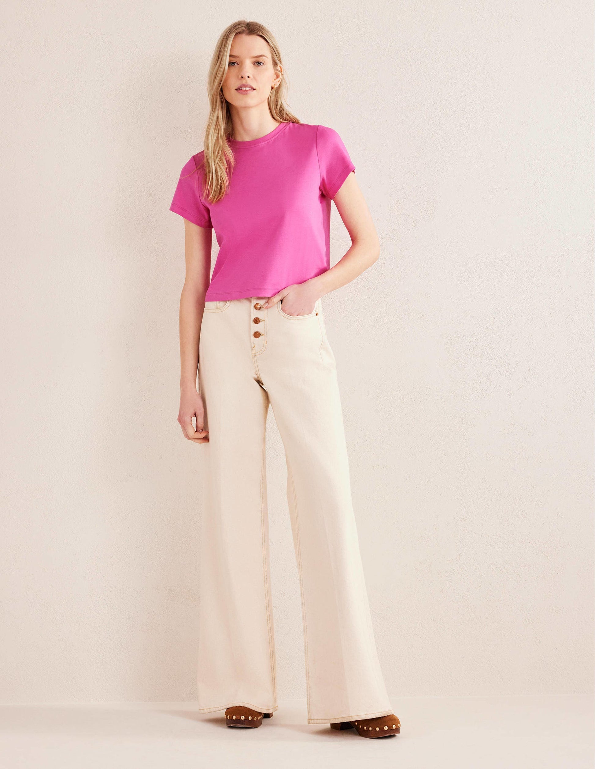 Perfect Cotton Cropped T-Shirt-Fuchsia Fedora-4